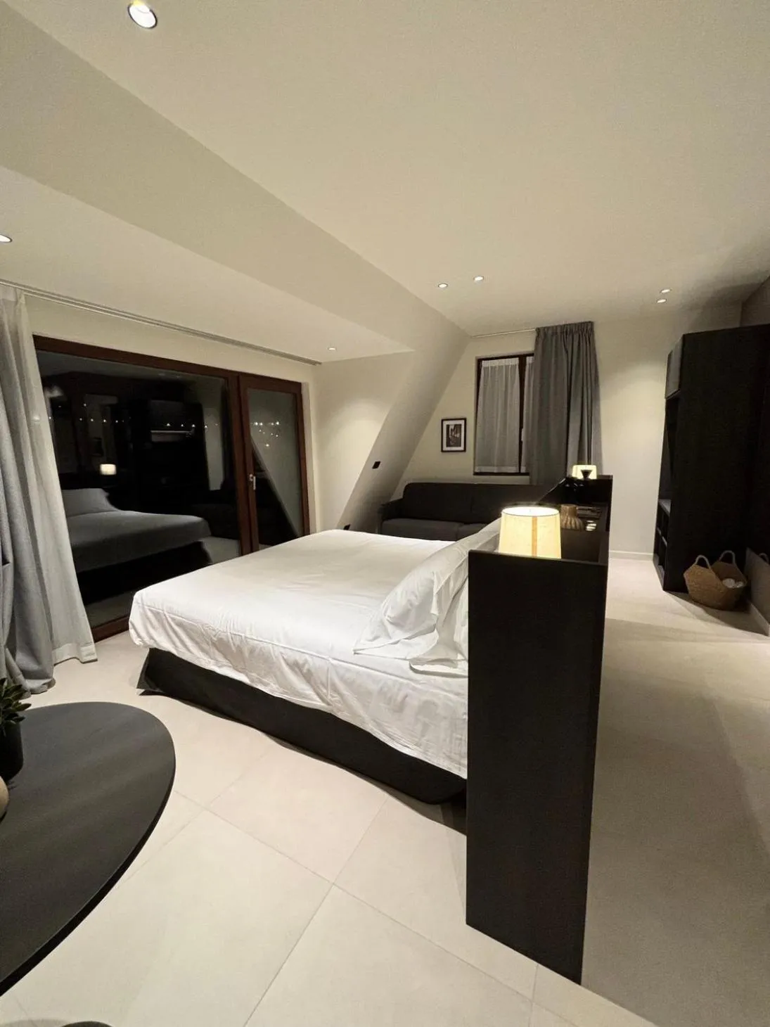 Photo of the whole room, Bed in Hotel Stelvio Tirano
