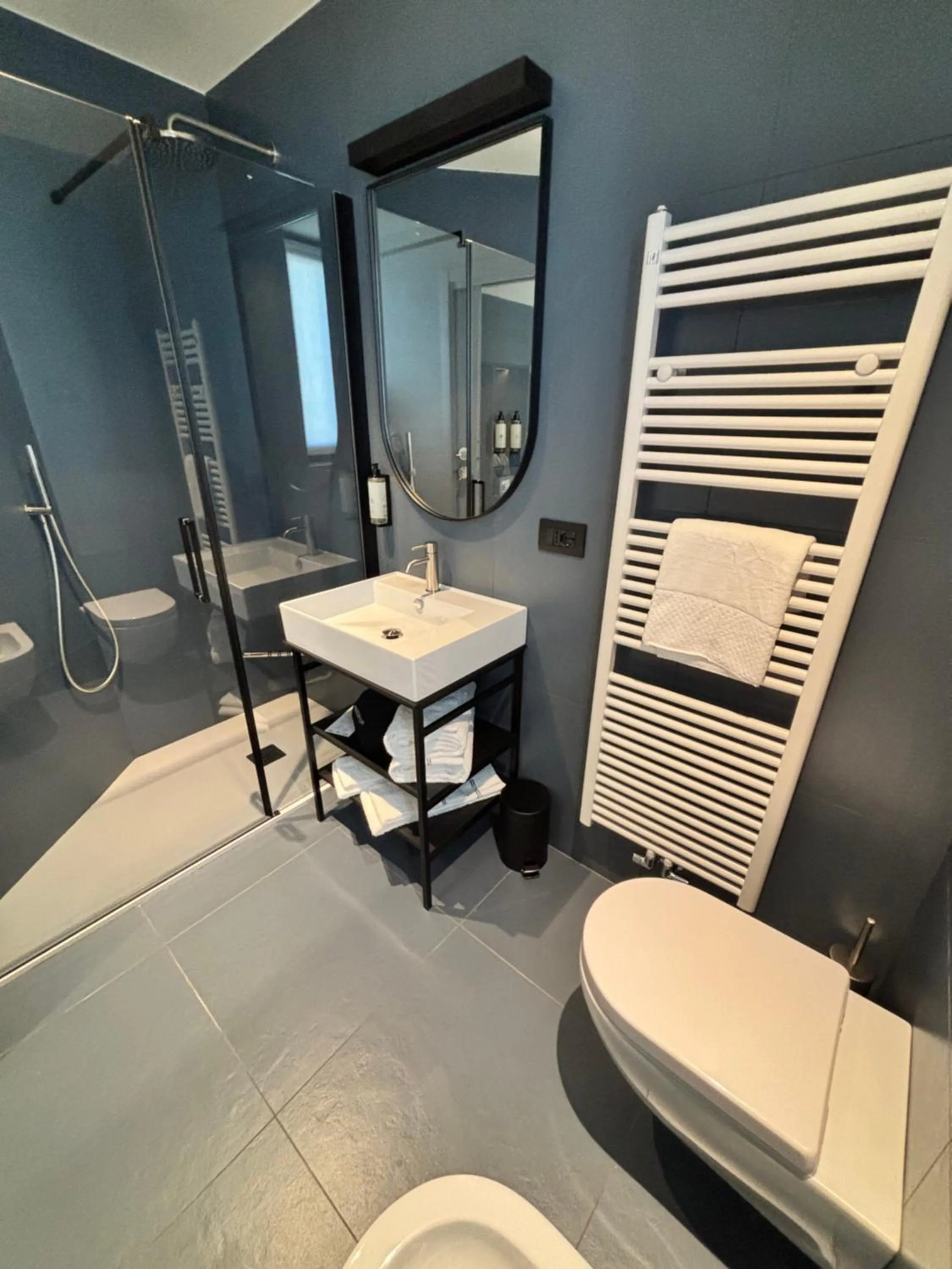 Bathroom in Hotel Stelvio Tirano