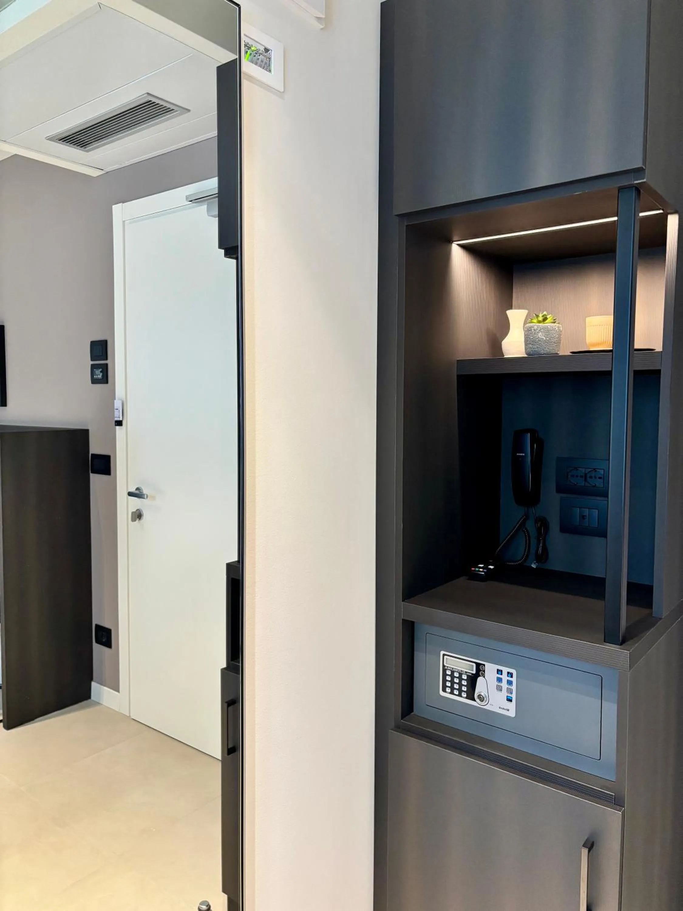 minibar in Hotel Stelvio Tirano