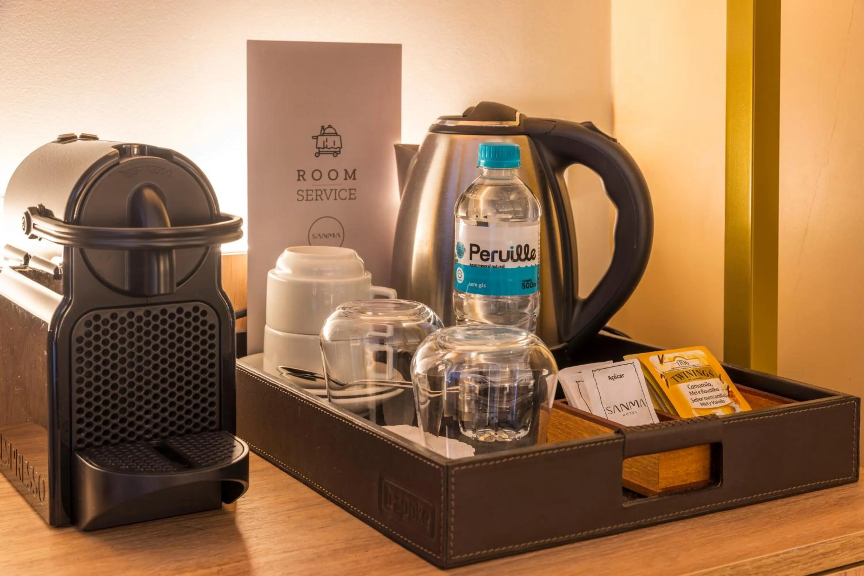 Coffee/tea facilities in Sanma Hotel