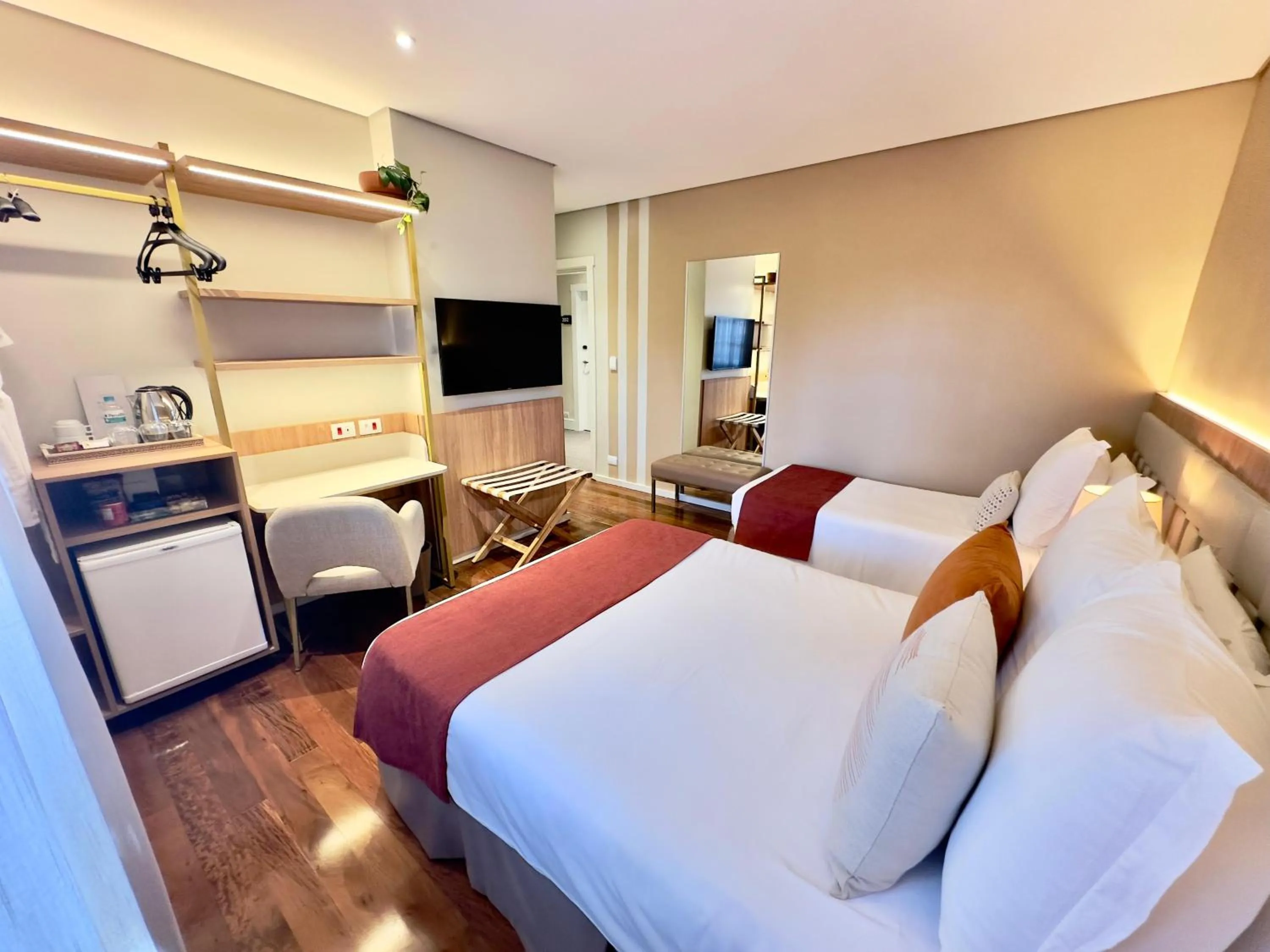 Bedroom, Bed in Sanma Hotel