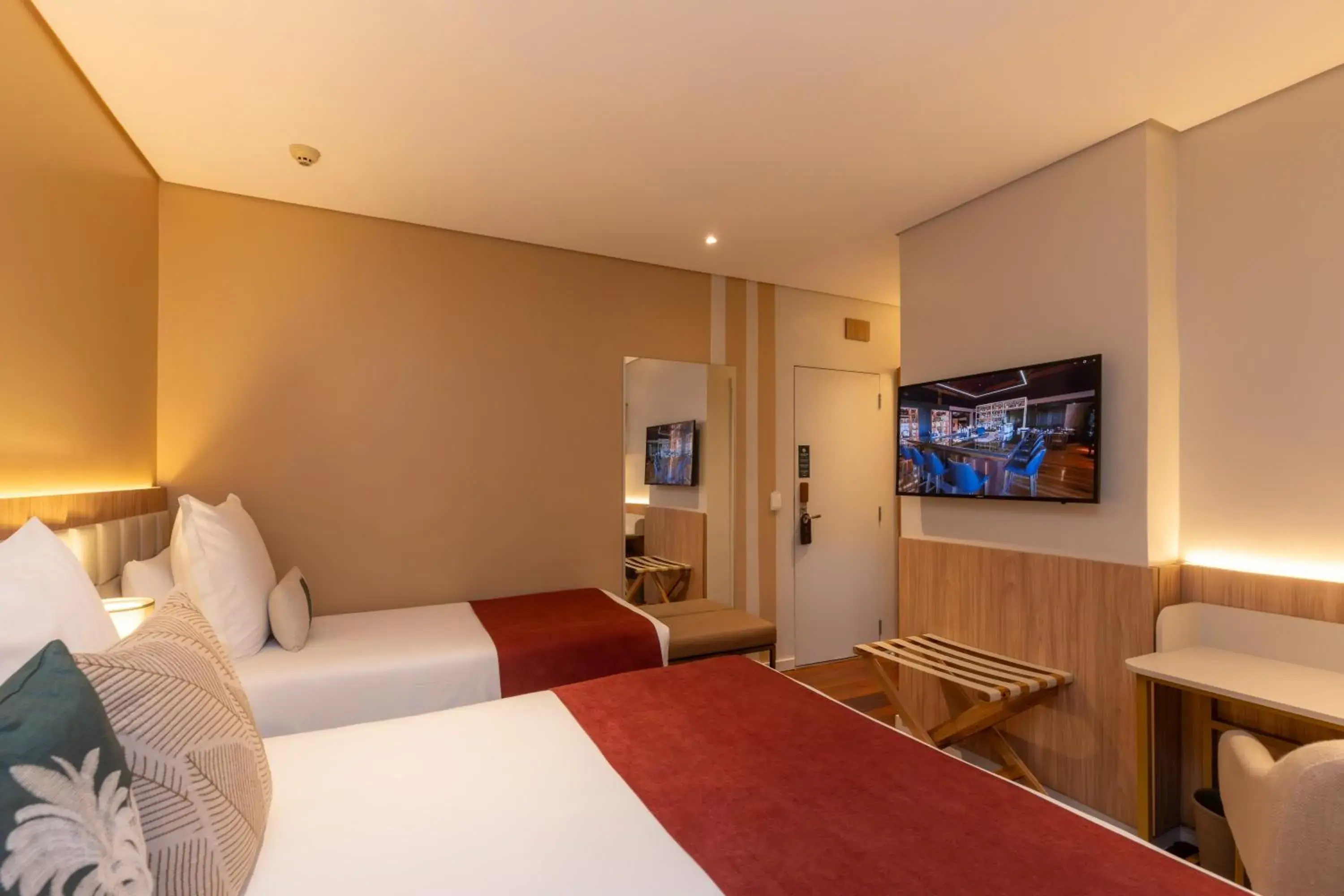 Photo of the whole room, Bed in Sanma Hotel Photo of the whole room, Bed in Sanma Hotel