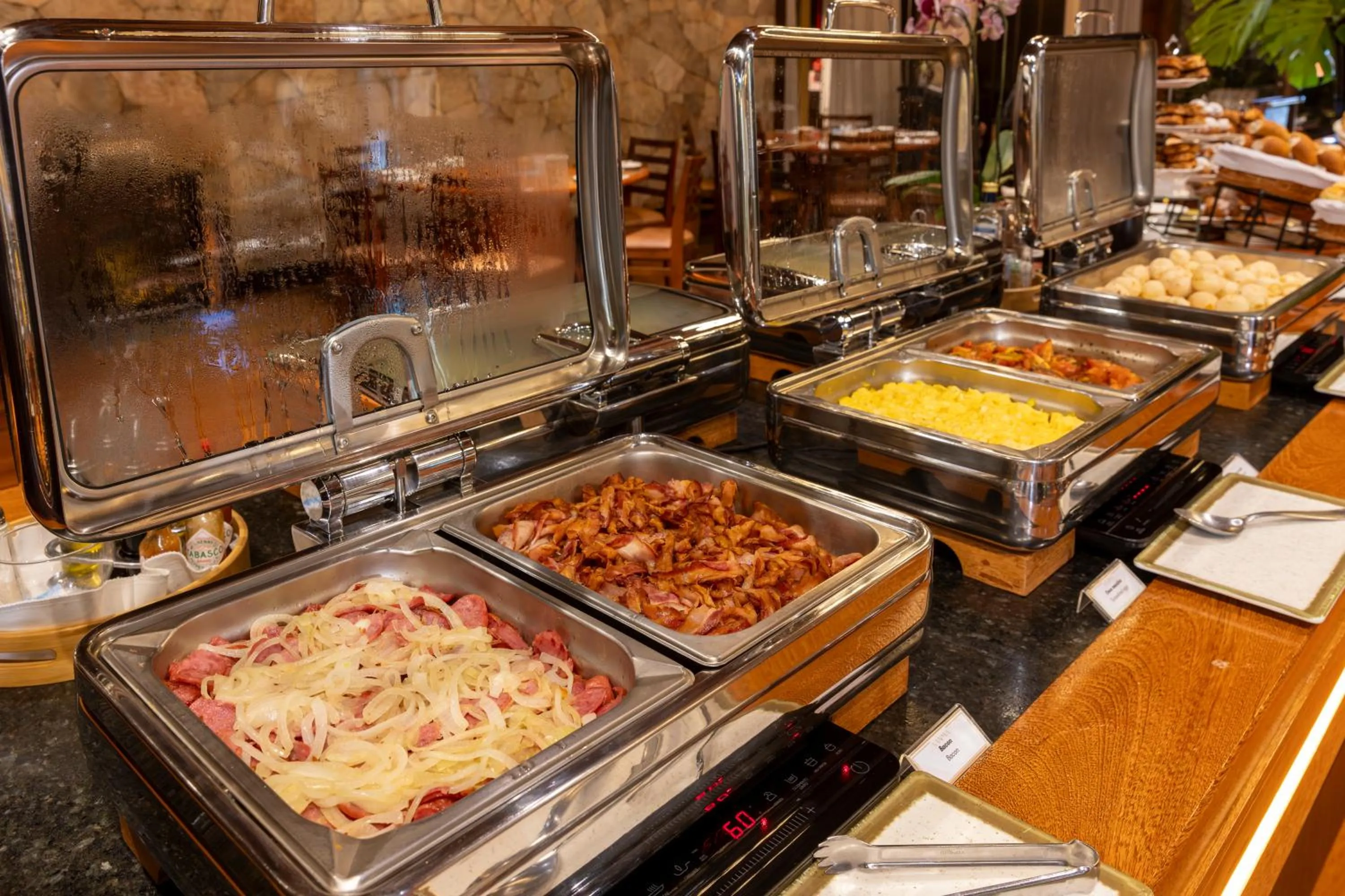 Breakfast in Sanma Hotel