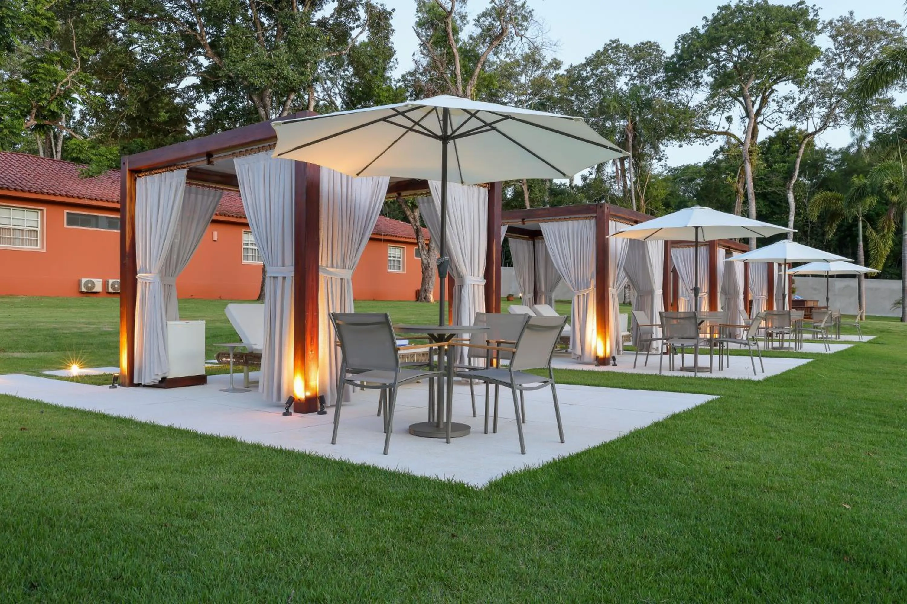 Swimming pool in Sanma Hotel