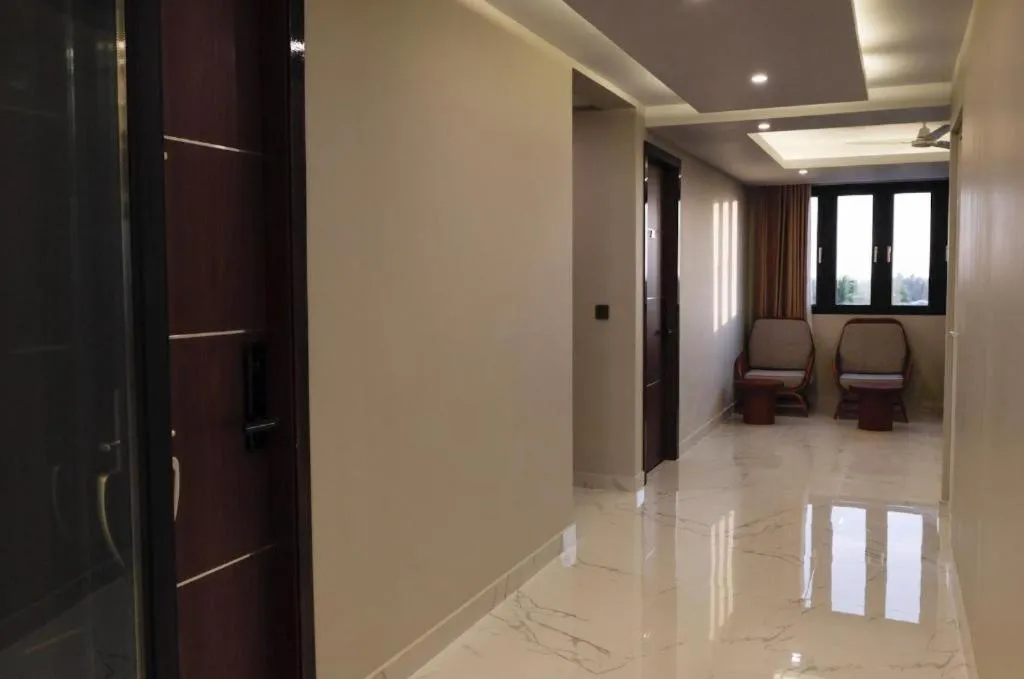 Living room in Ocean Pearl Family Suite