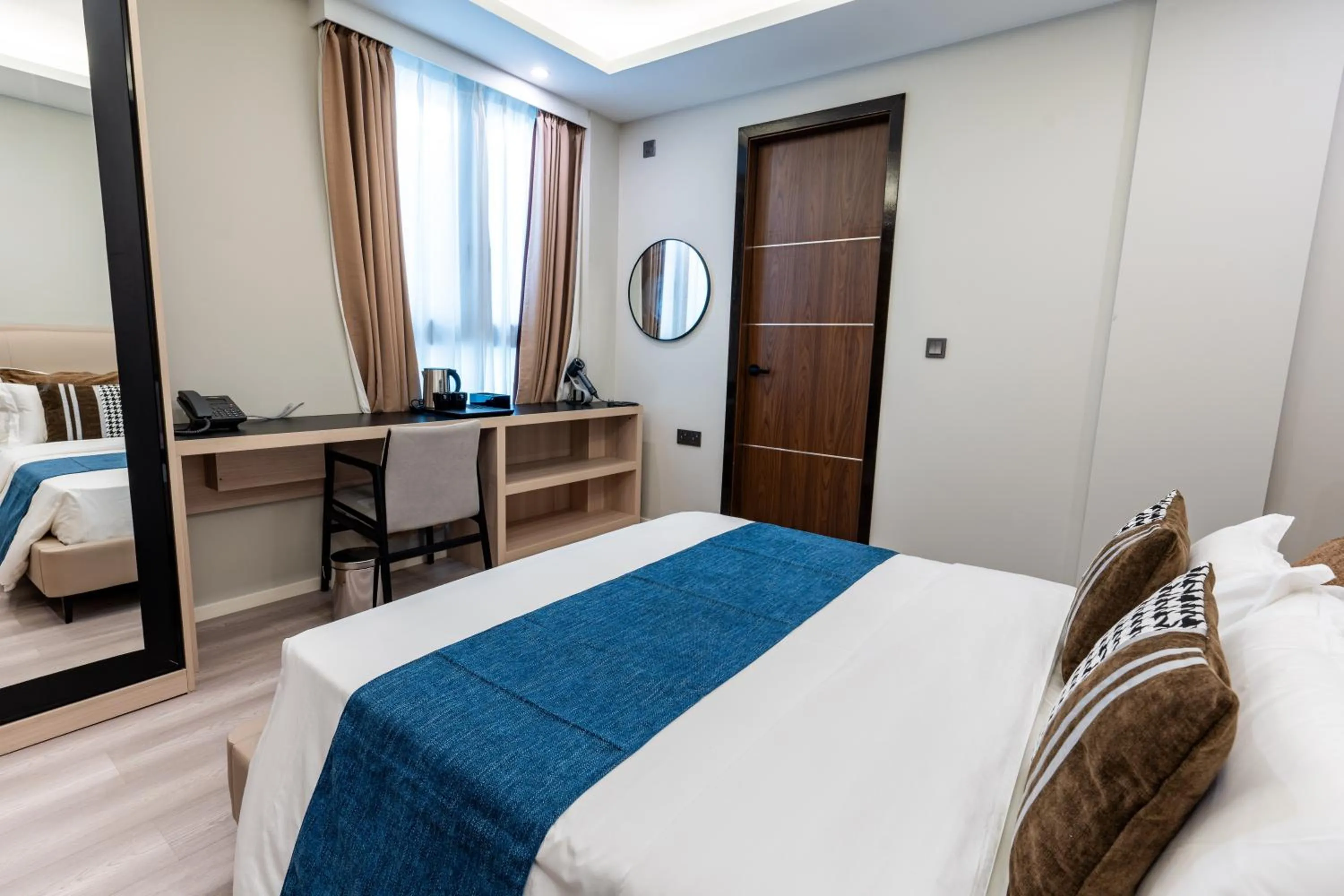 Bed in Ocean Pearl Family Suite