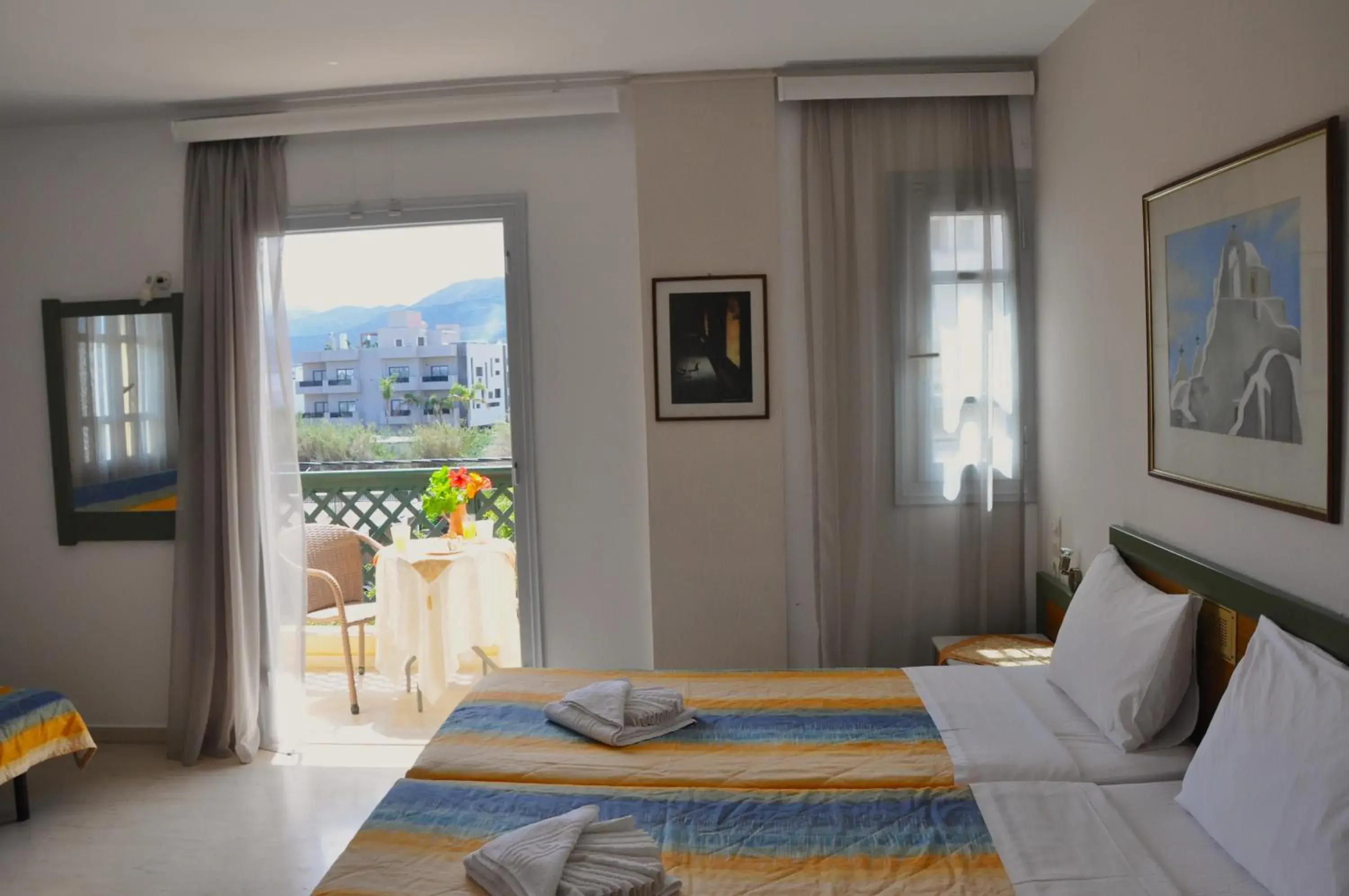 Triple Room with View in Helen Suites Triple Room with View in Helen Suites