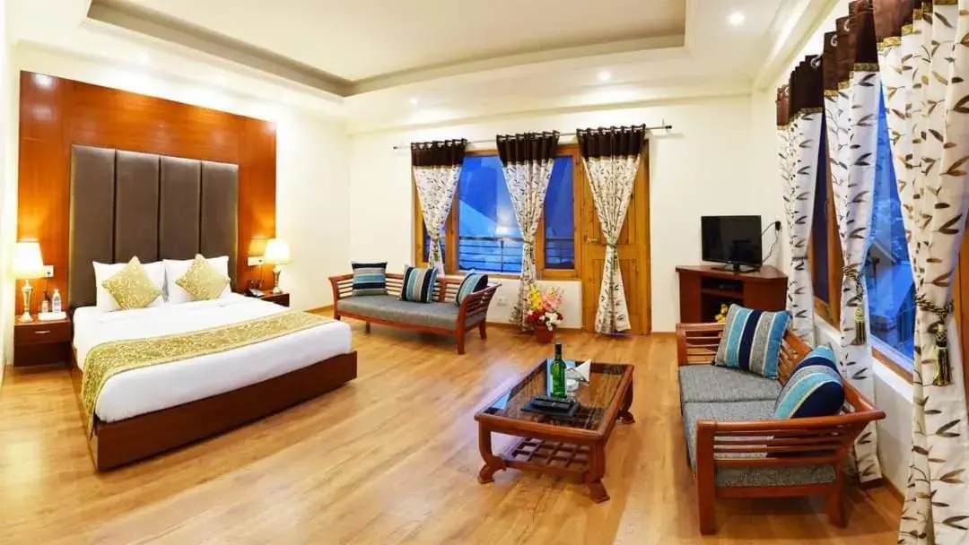 Bed in Azure Chandertal Regency Hotel And Spa Bed in Azure Chandertal Regency Hotel And Spa