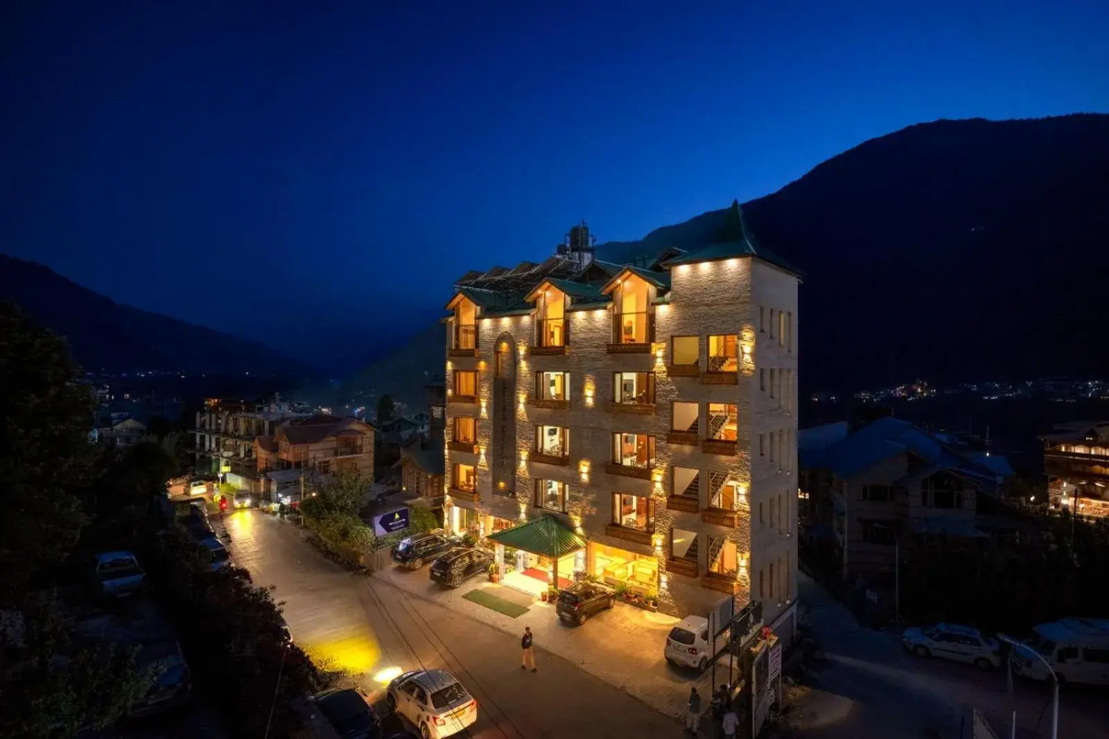 Property building in Azure Chandertal Regency Hotel And Spa Property building in Azure Chandertal Regency Hotel And Spa