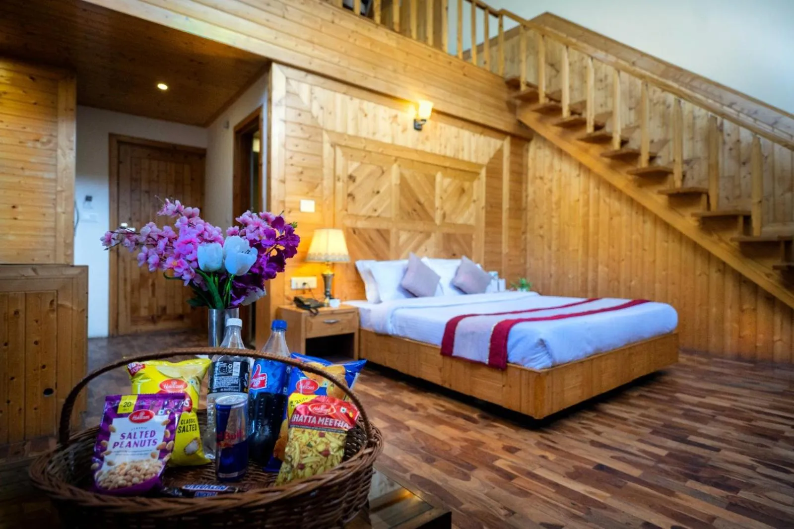 Bedroom, Bed in Azure Chandertal Regency Hotel And Spa