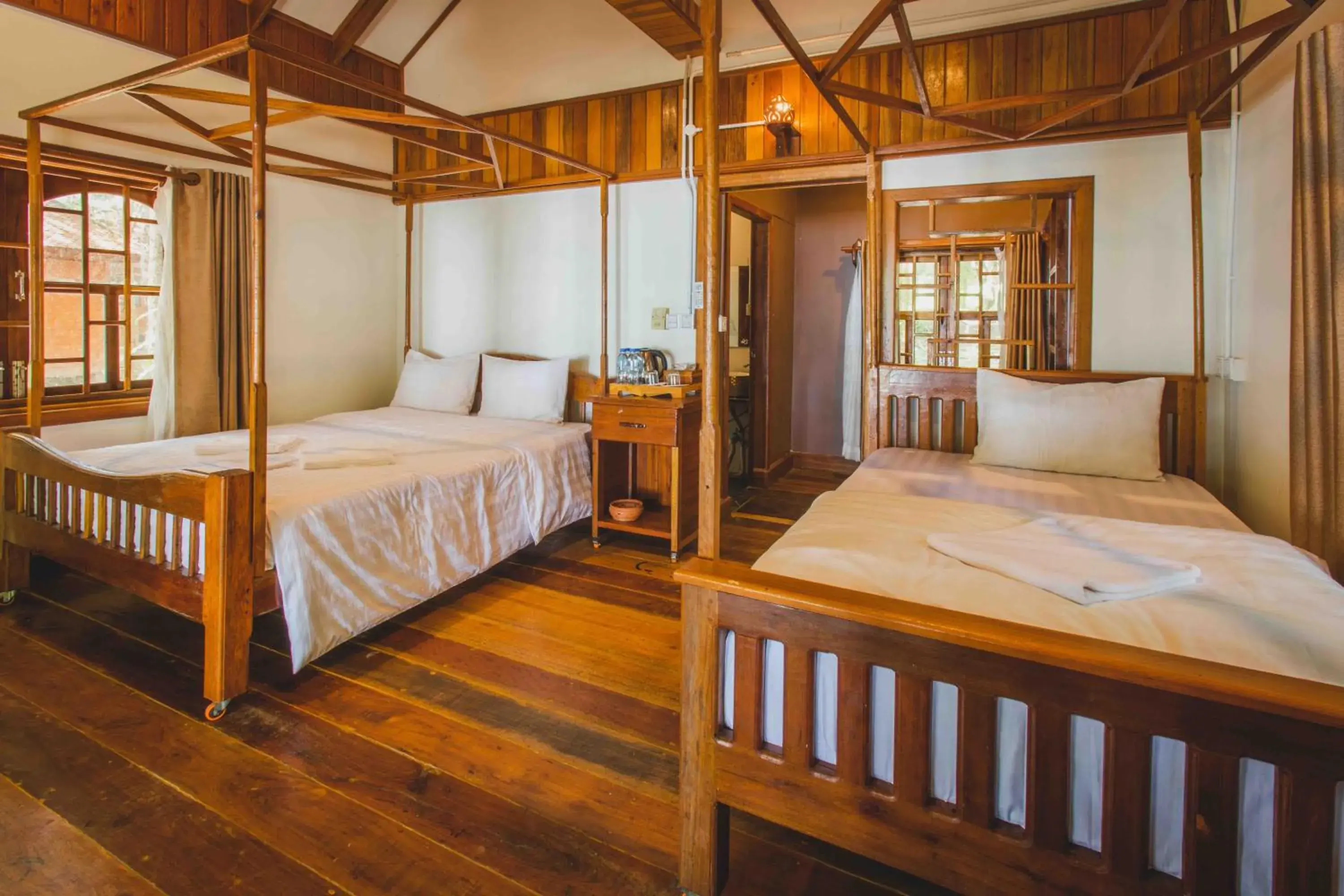 Bungalow 3 People AC in Tree House Bungalows Bungalow 3 People AC in Tree House Bungalows
