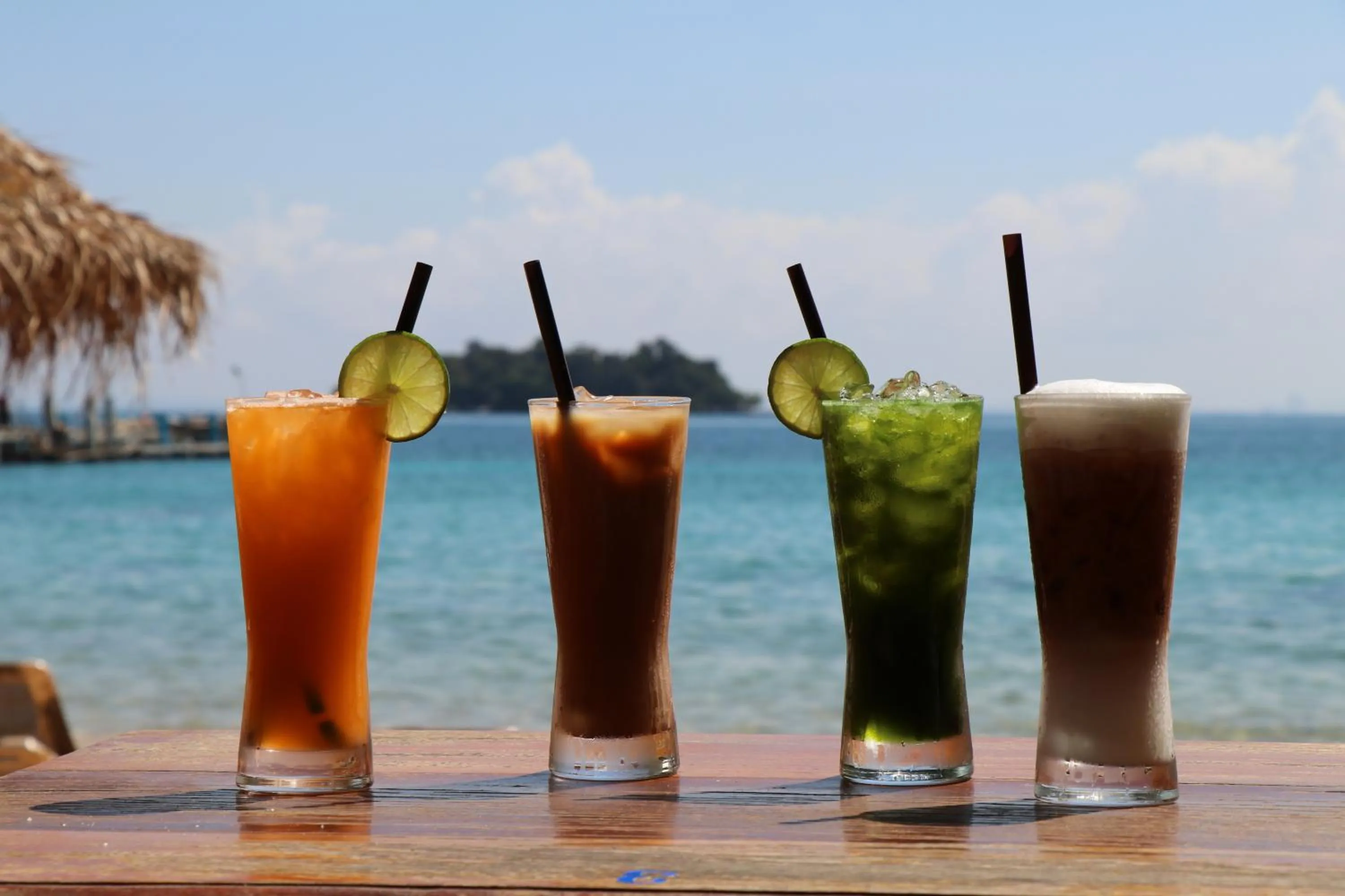 Drinks in Tree House Bungalows