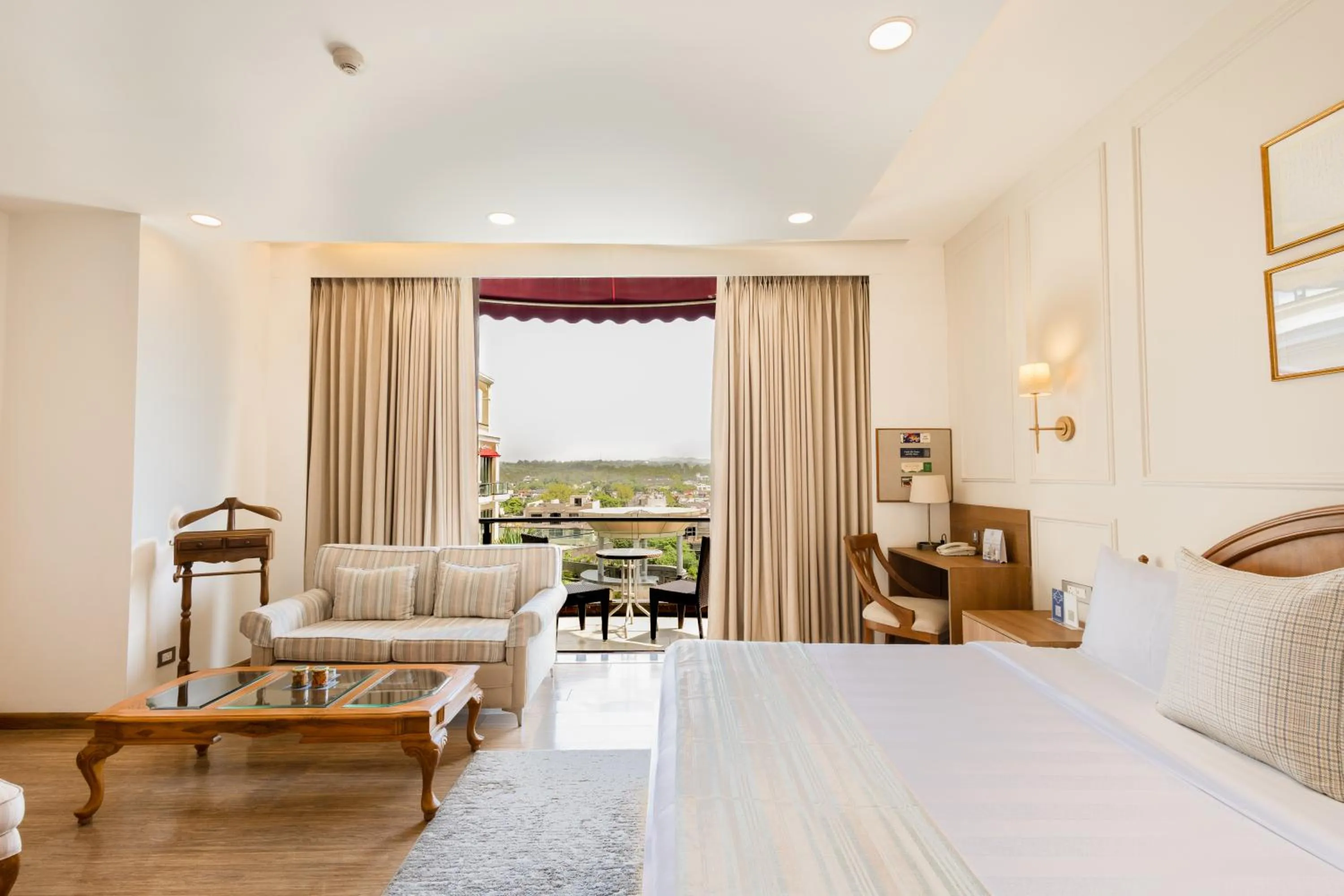 Bed in The BellaVista Hotel Chandigarh Panchkula