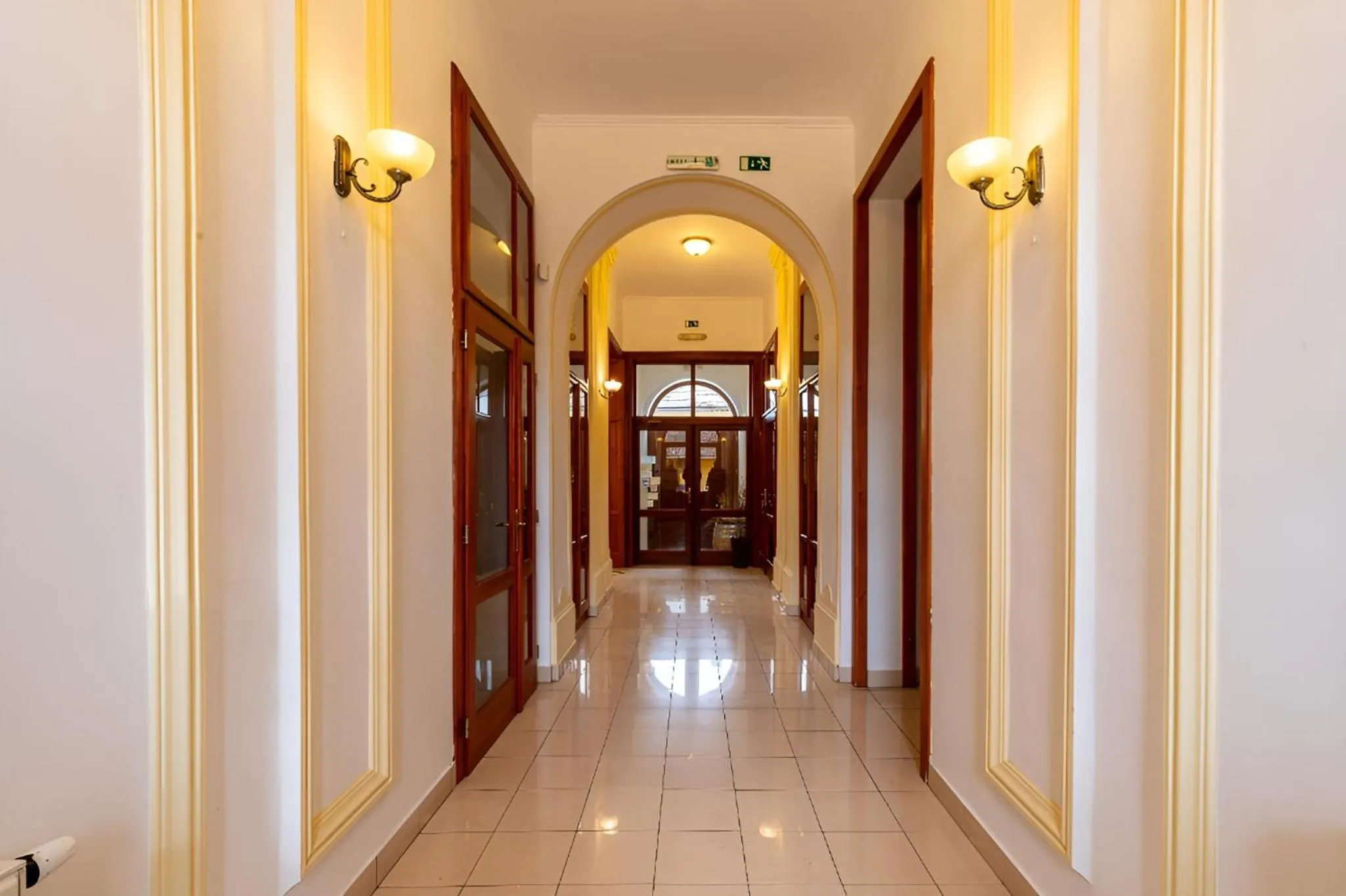 Mádi Kúria Hotel és Rendezvényközpont