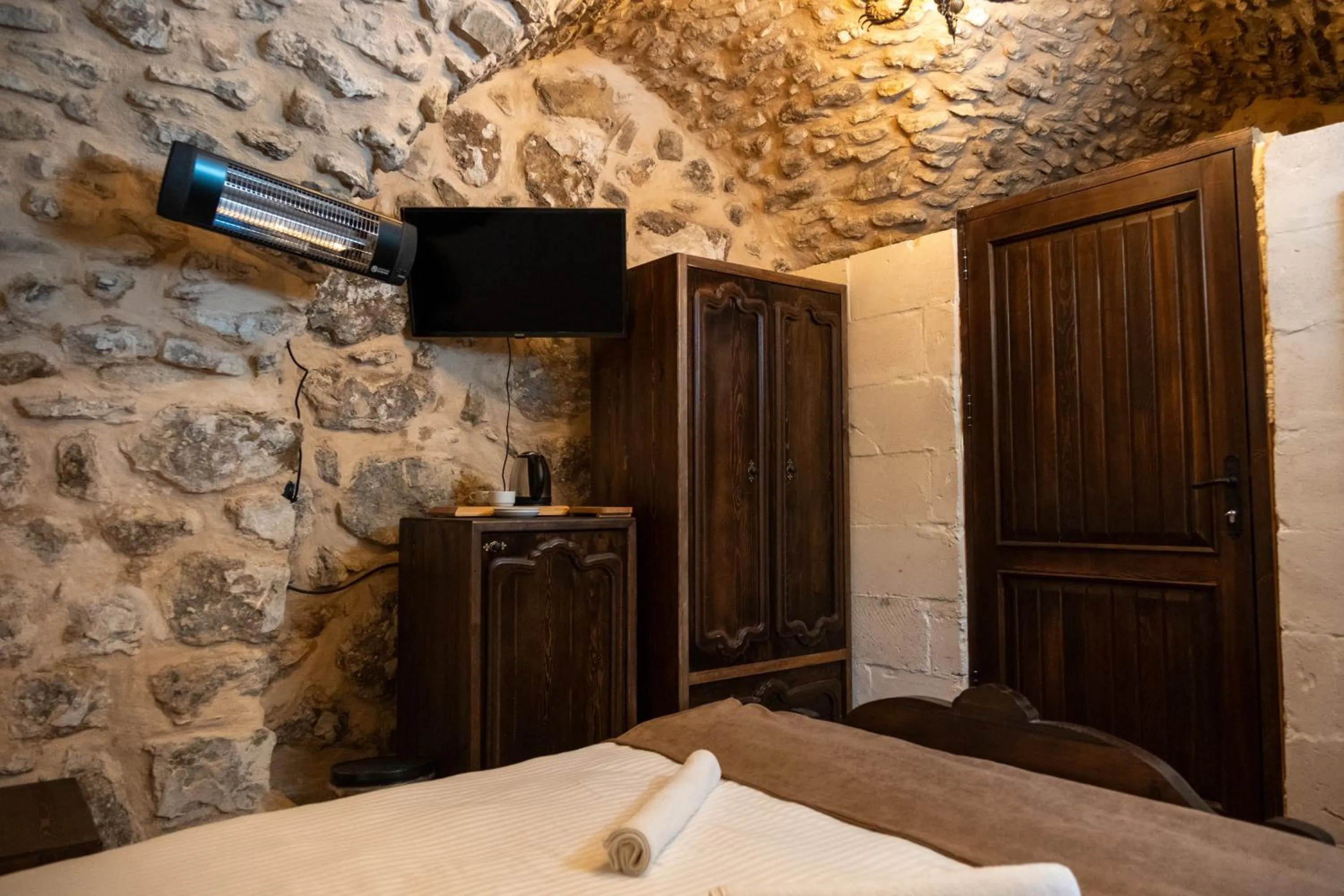 Bed in Marinut Konağı