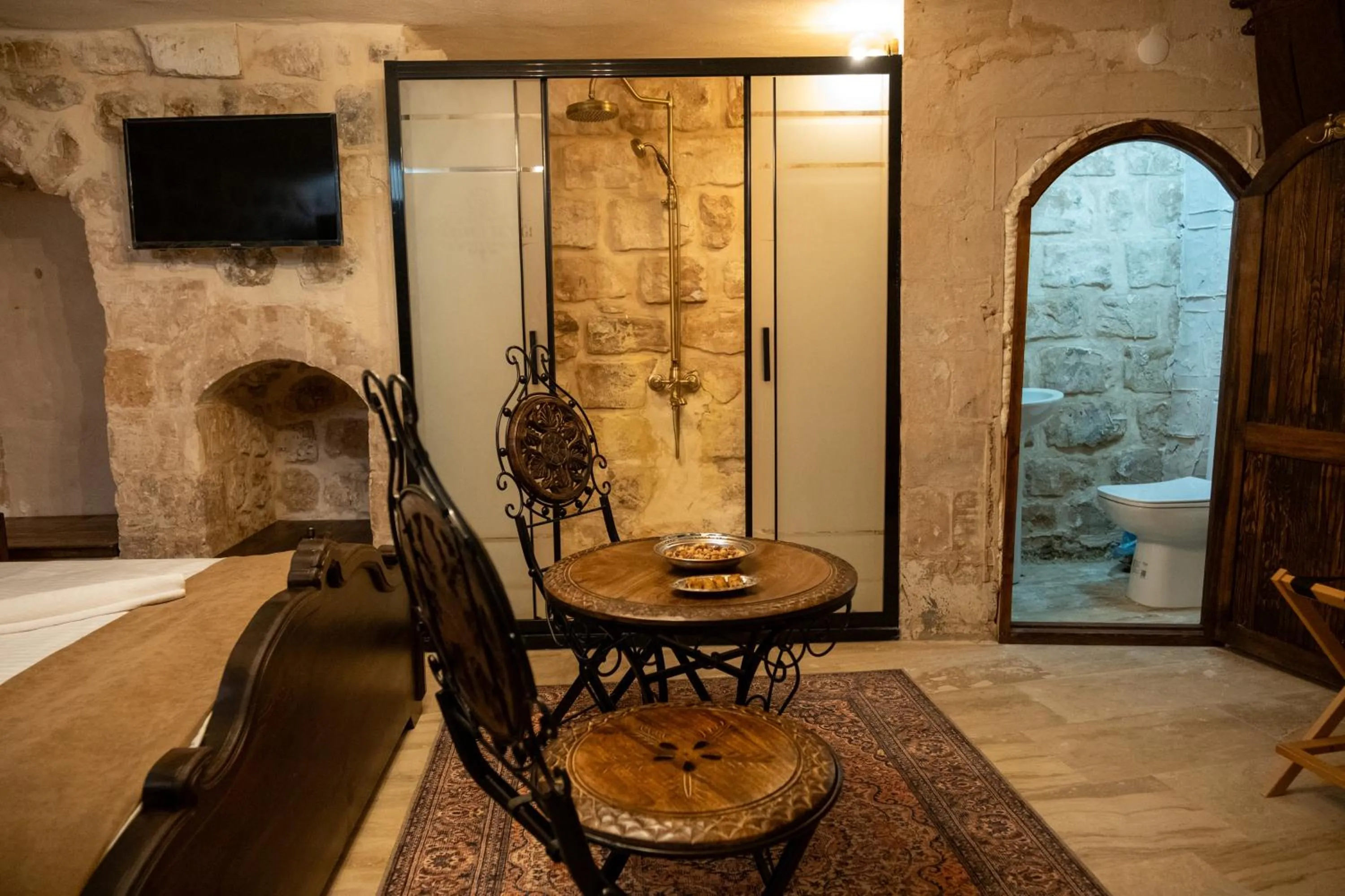 Bed in Marinut Konağı