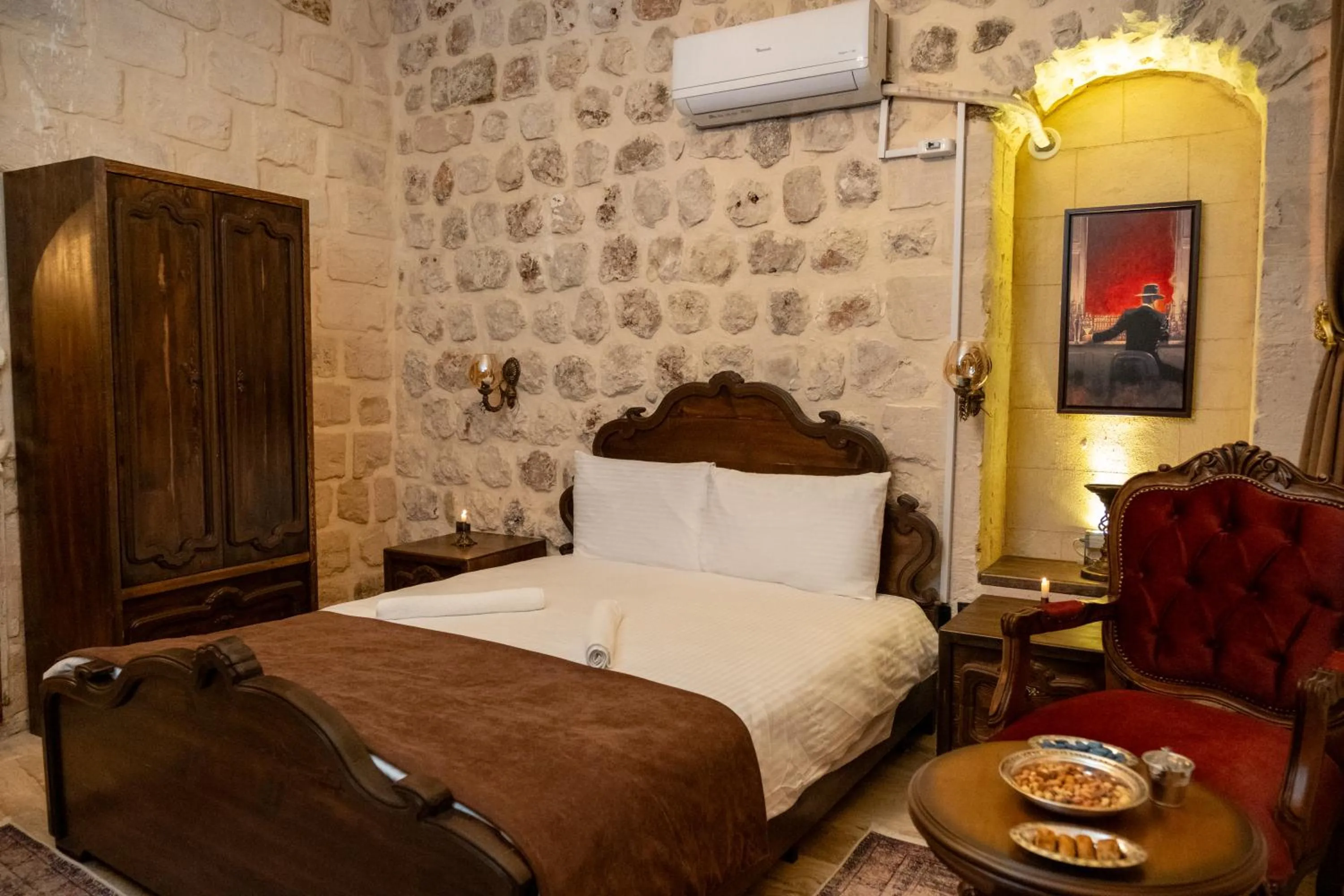 Bed in Marinut Konağı