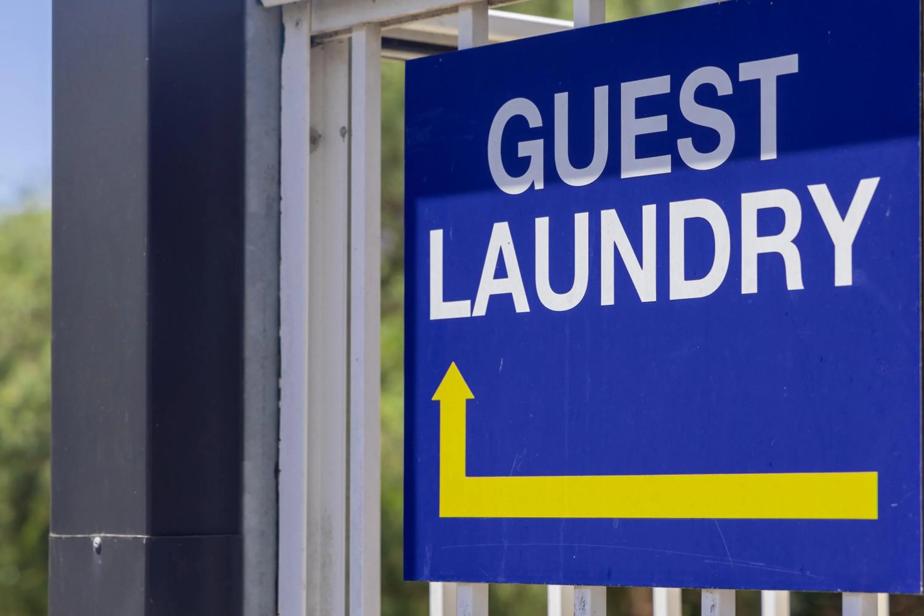 laundry in Gosford Inn Motel