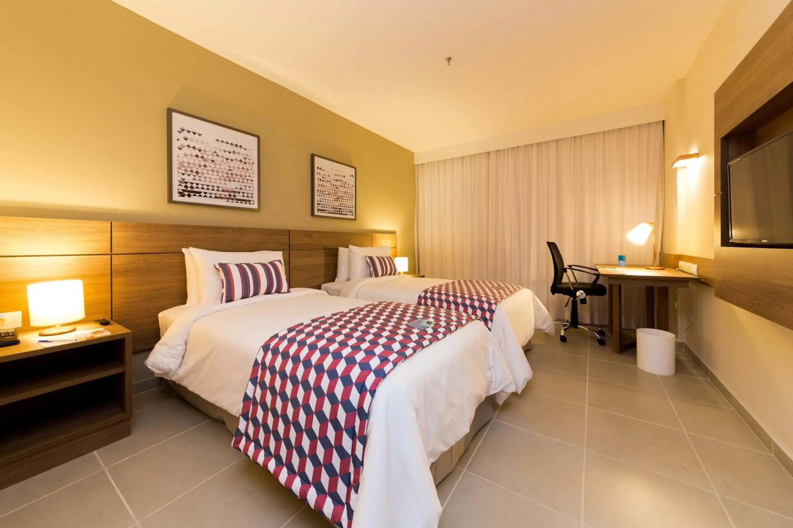 Photo of the whole room, Bed in Tulip Inn Campos dos Goytacazes Photo of the whole room, Bed in Tulip Inn Campos dos Goytacazes