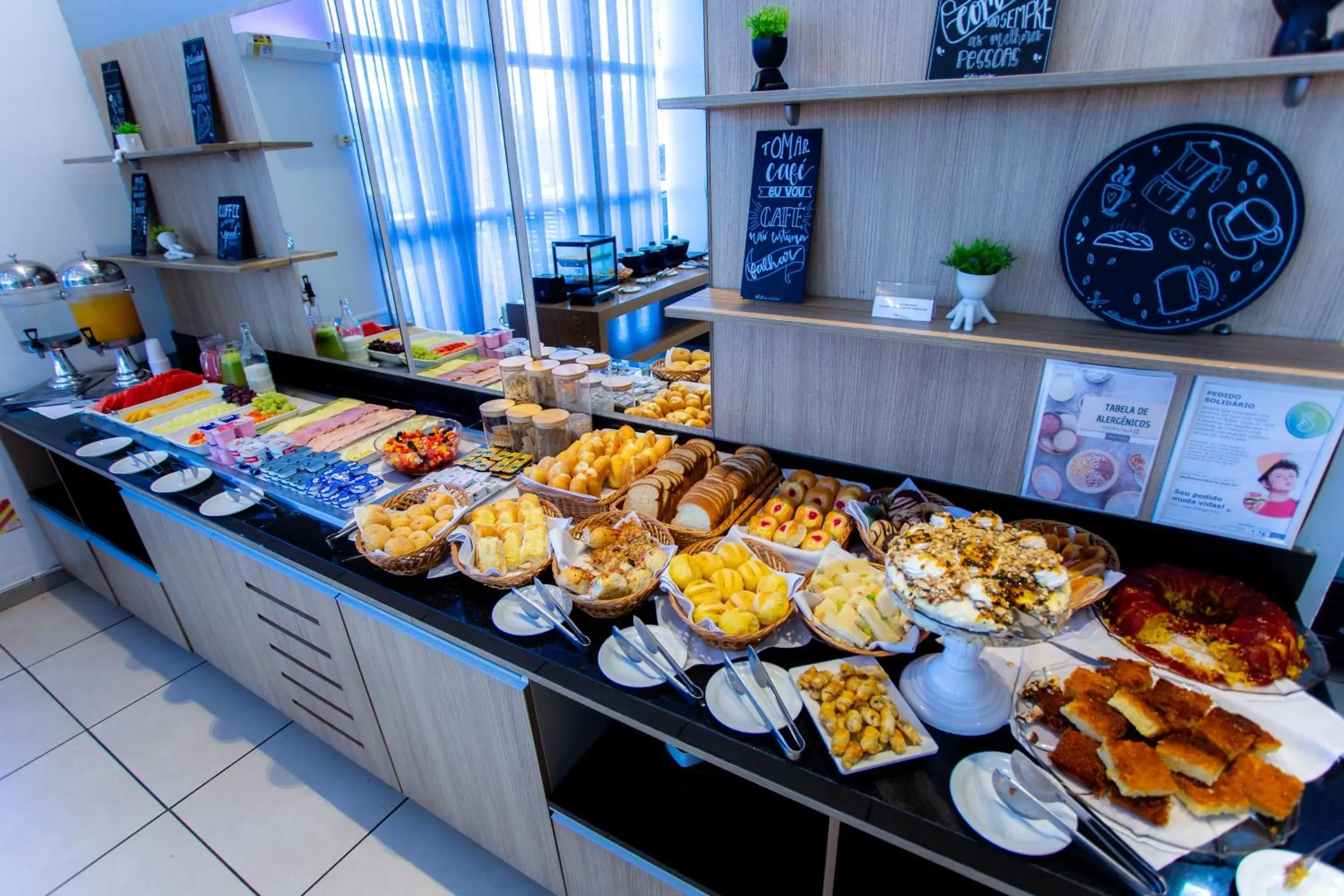 Breakfast in Tulip Inn Campos dos Goytacazes Breakfast in Tulip Inn Campos dos Goytacazes