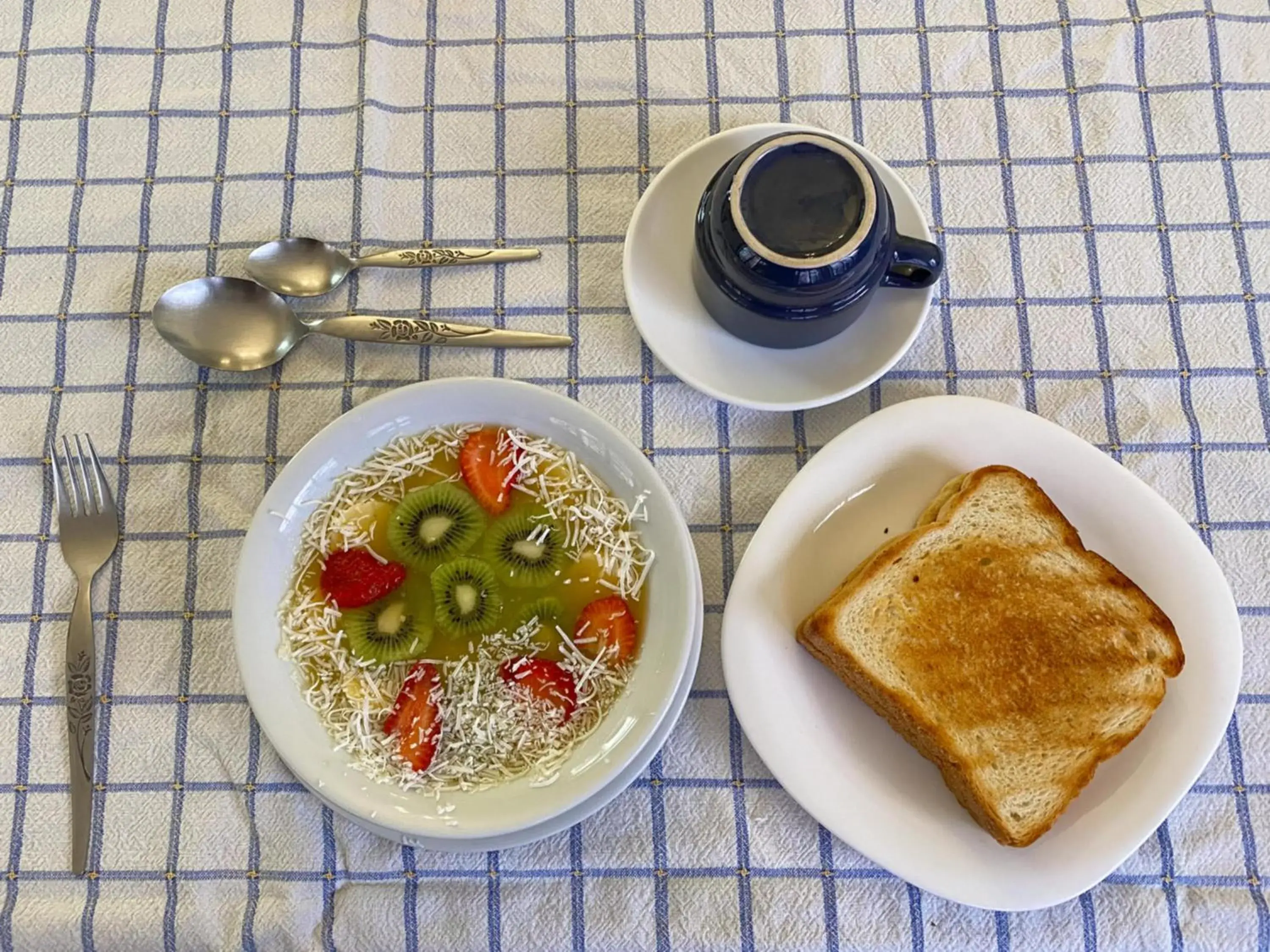 Breakfast in Sakti Hostal B&B Breakfast in Sakti Hostal B&B