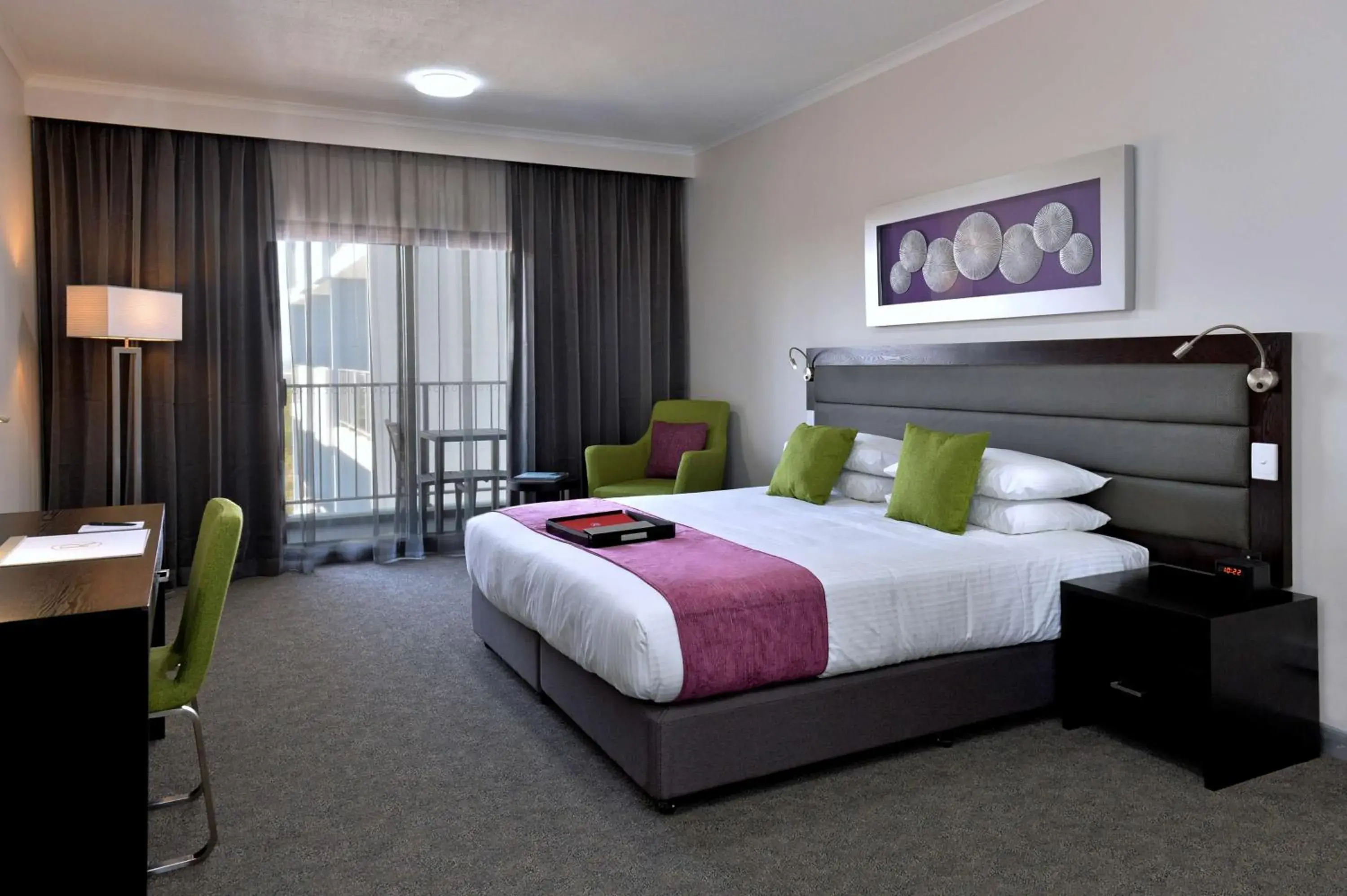 Summer, Bed in Rydges Palmerston - Darwin Summer, Bed in Rydges Palmerston - Darwin