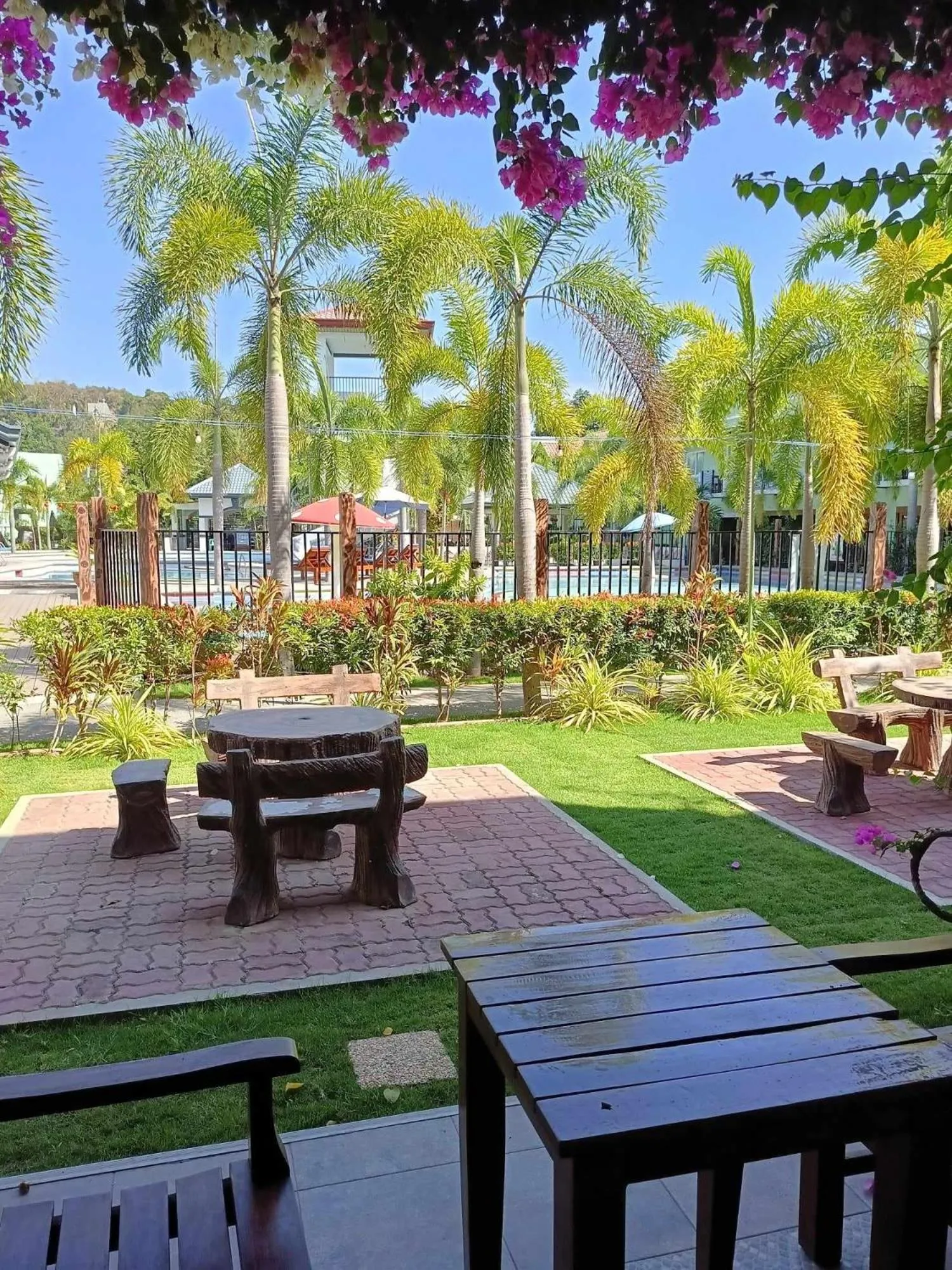 Garden in Marand Family Resort