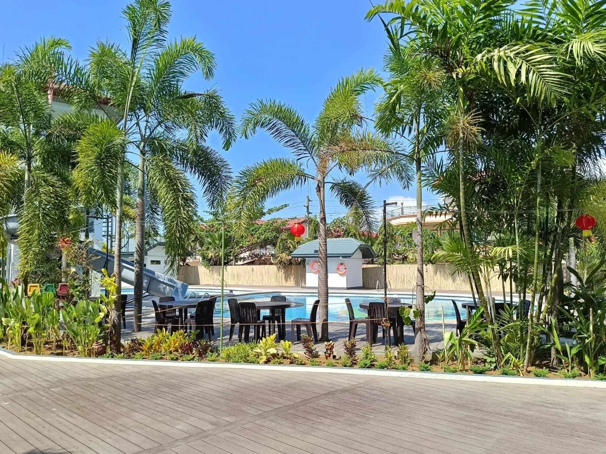 Garden view in Marand Family Resort