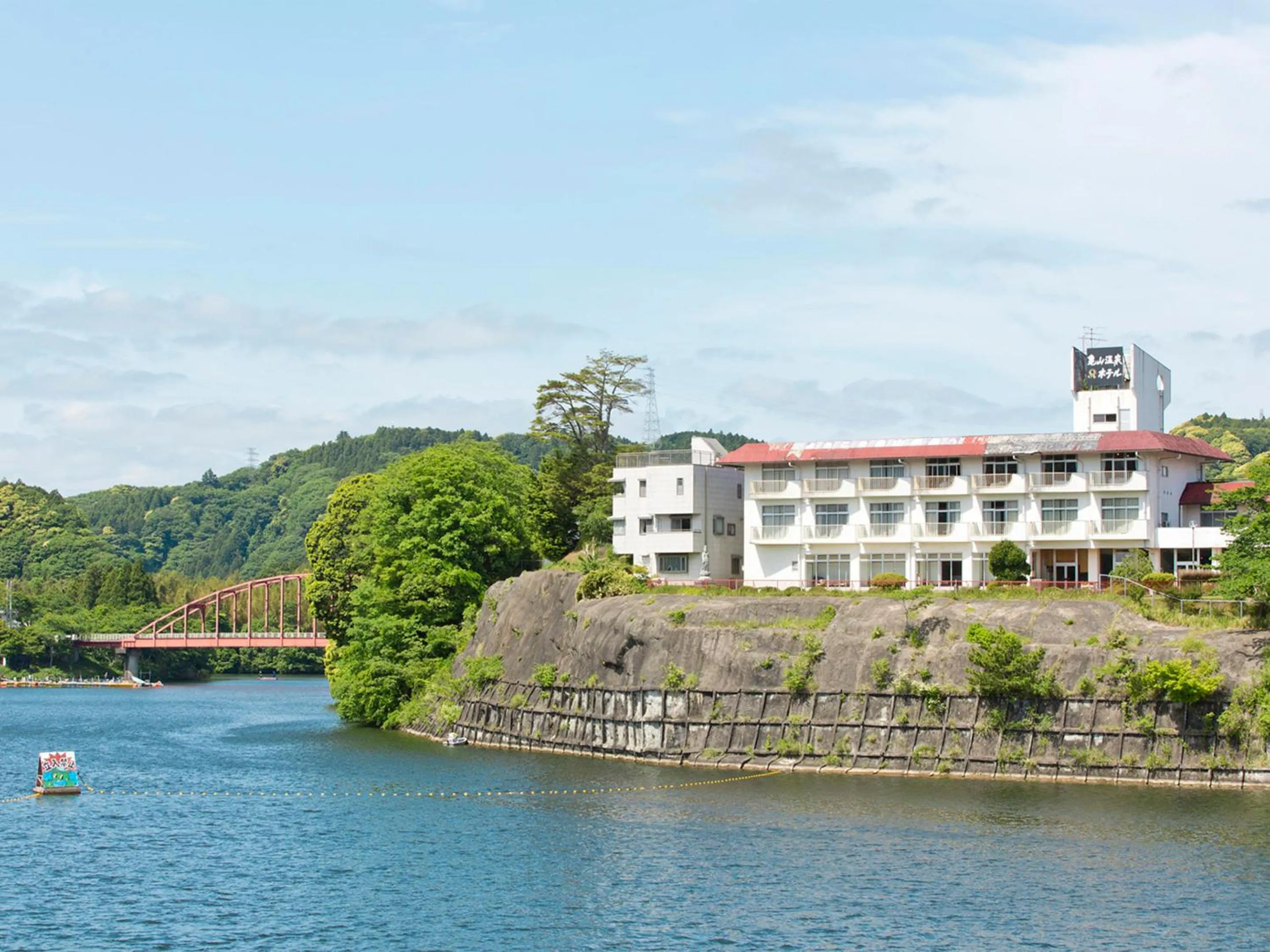 Property building in Kameyama Onsen Hotel