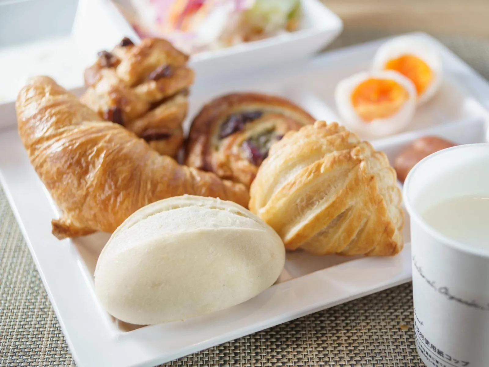 Food and drinks in Super Hotel Tokyo JR Kamata Nishiguchi