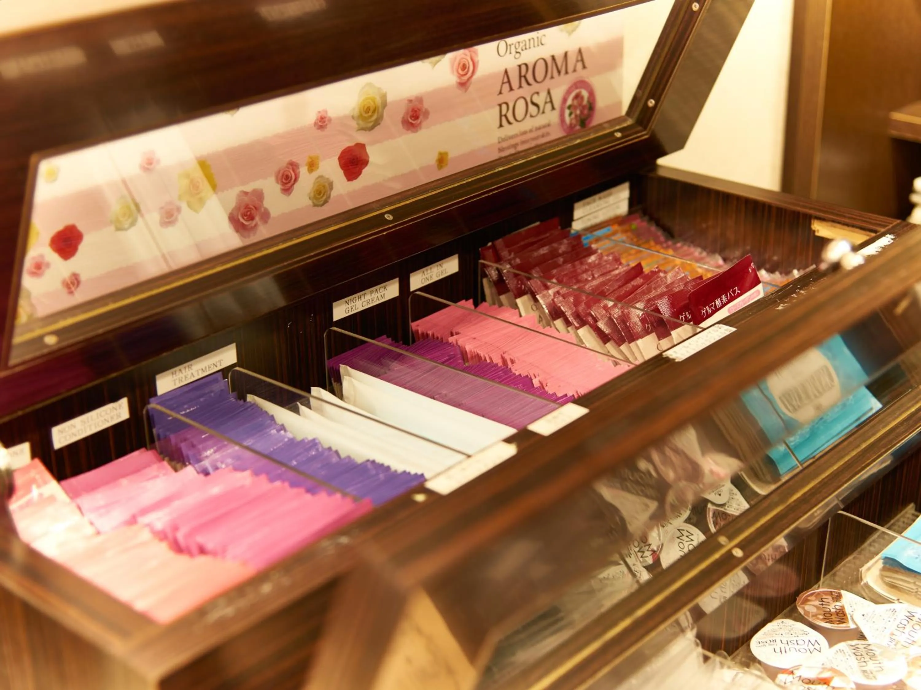 Lobby or reception in Super Hotel Tokyo JR Kamata Nishiguchi