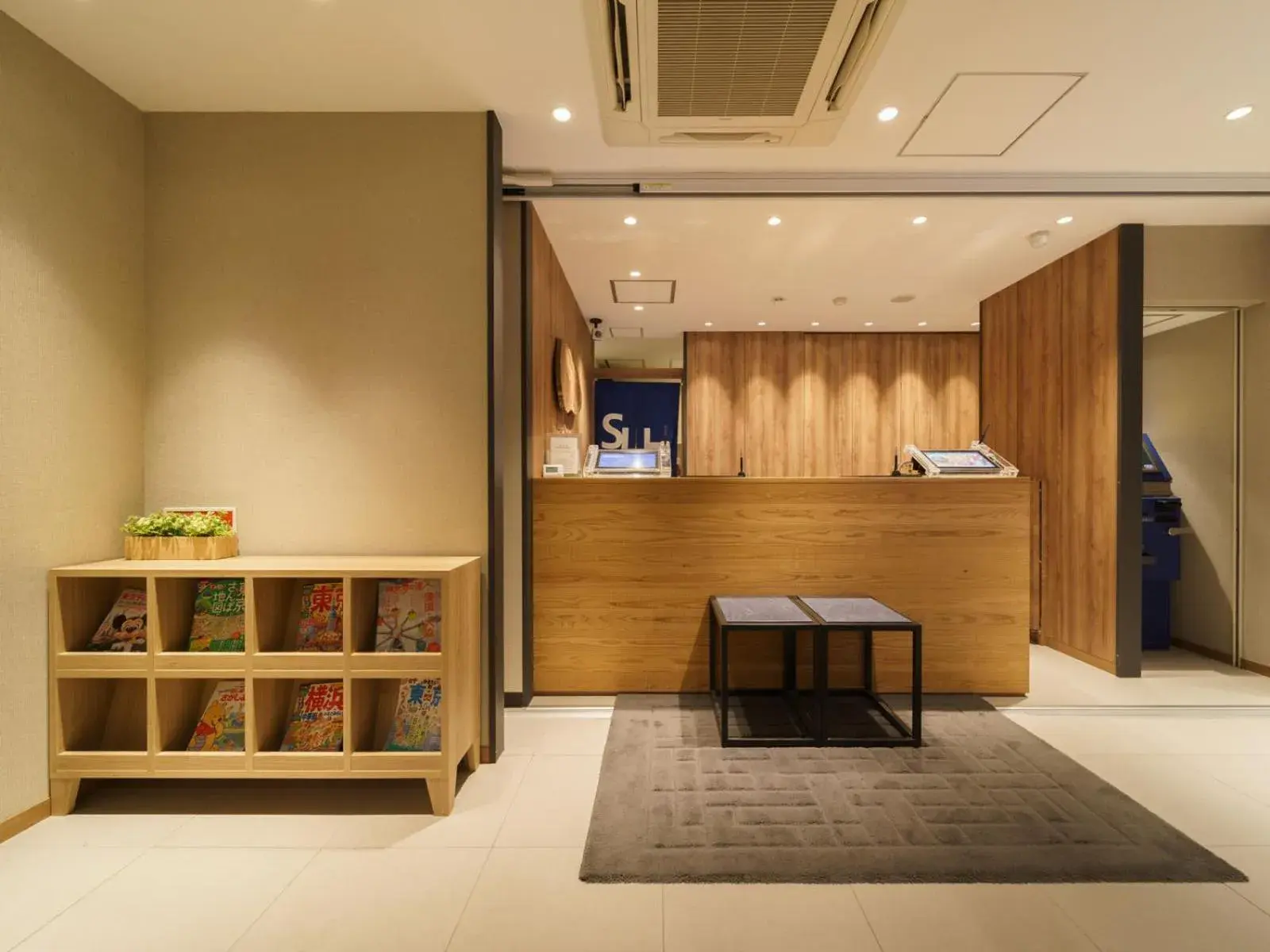 Lobby or reception in Super Hotel Tokyo JR Kamata Nishiguchi Lobby or reception in Super Hotel Tokyo JR Kamata Nishiguchi