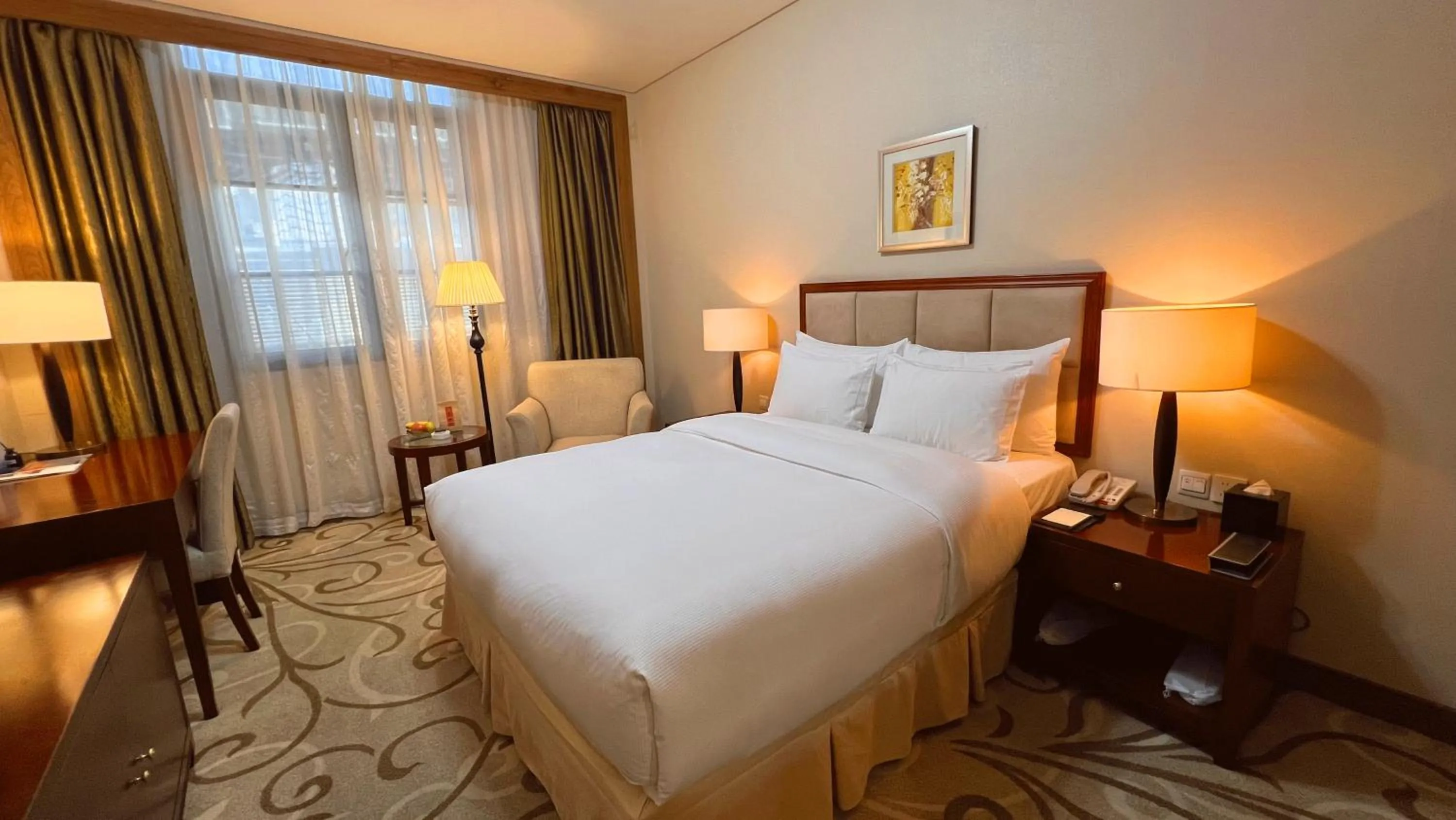 Bedroom, Bed in City Hotel Xiamen-Free Welcome Fruits