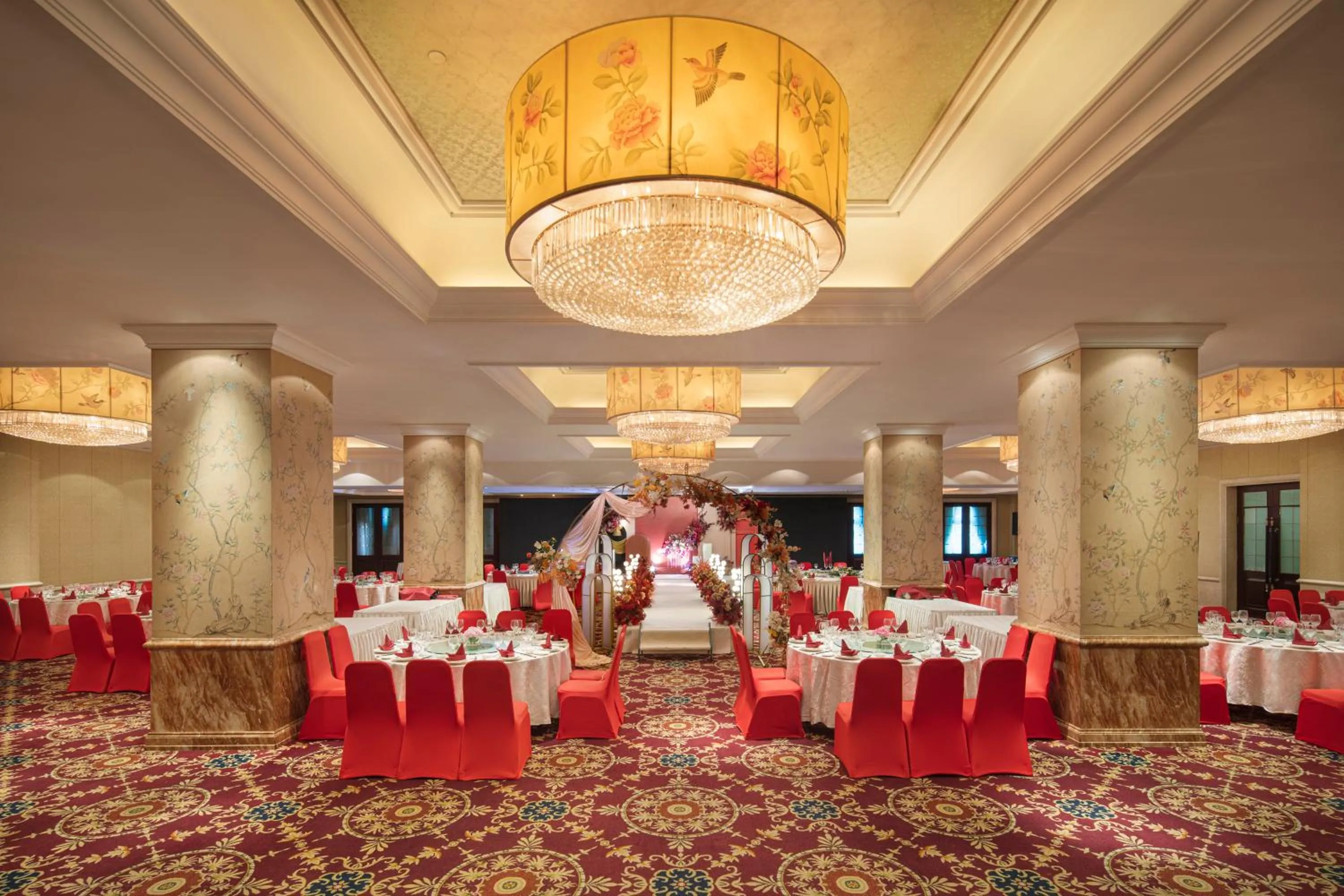 Restaurant/places to eat in City Hotel Xiamen-Free Welcome Fruits