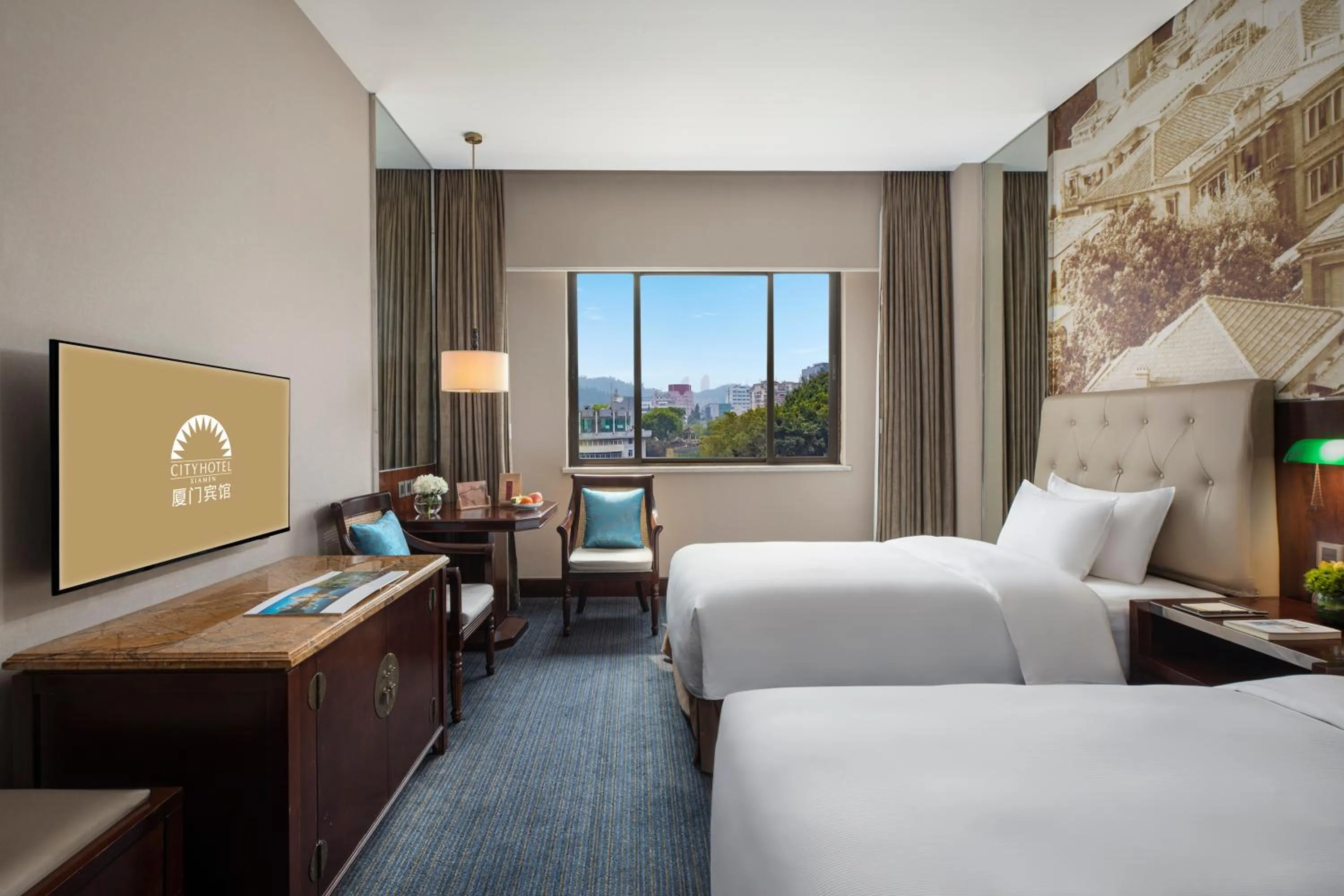 Bedroom, Bed in City Hotel Xiamen-Free Welcome Fruits