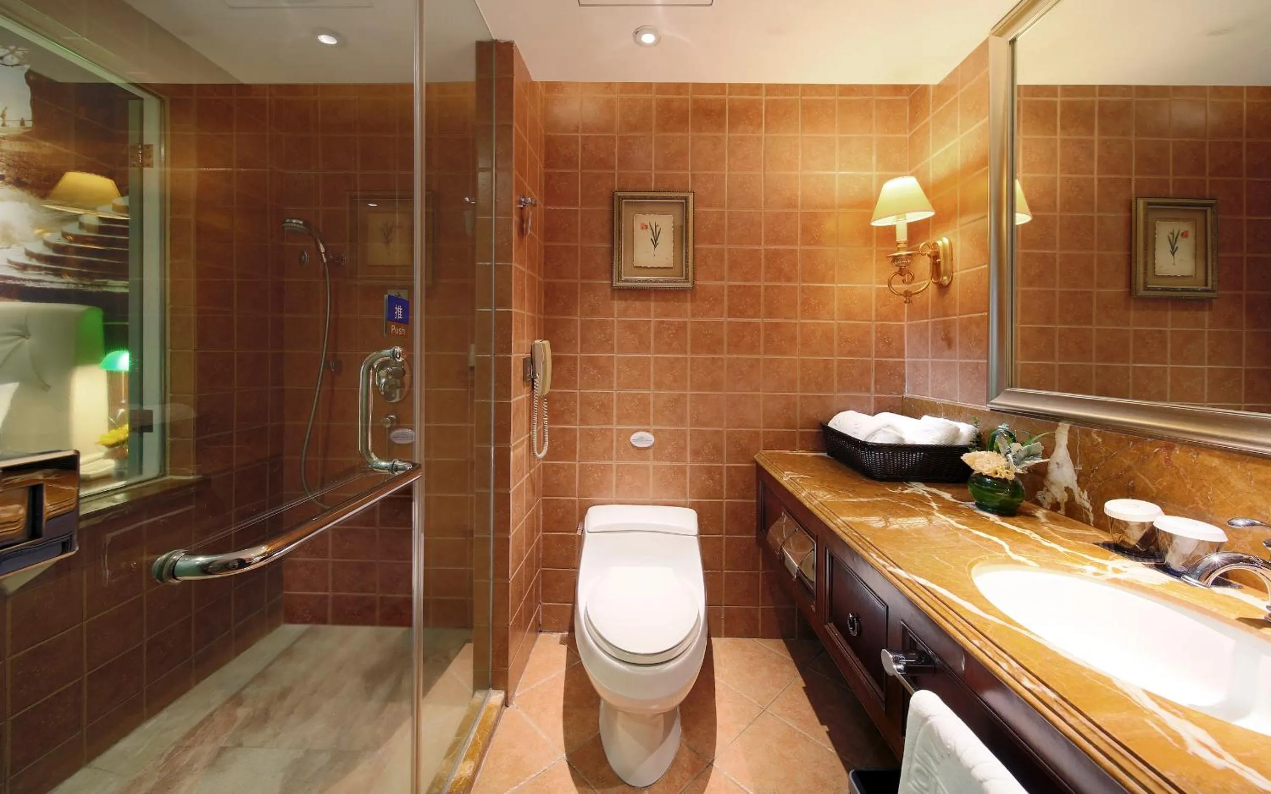 Bathroom in City Hotel Xiamen-Free Welcome Fruits