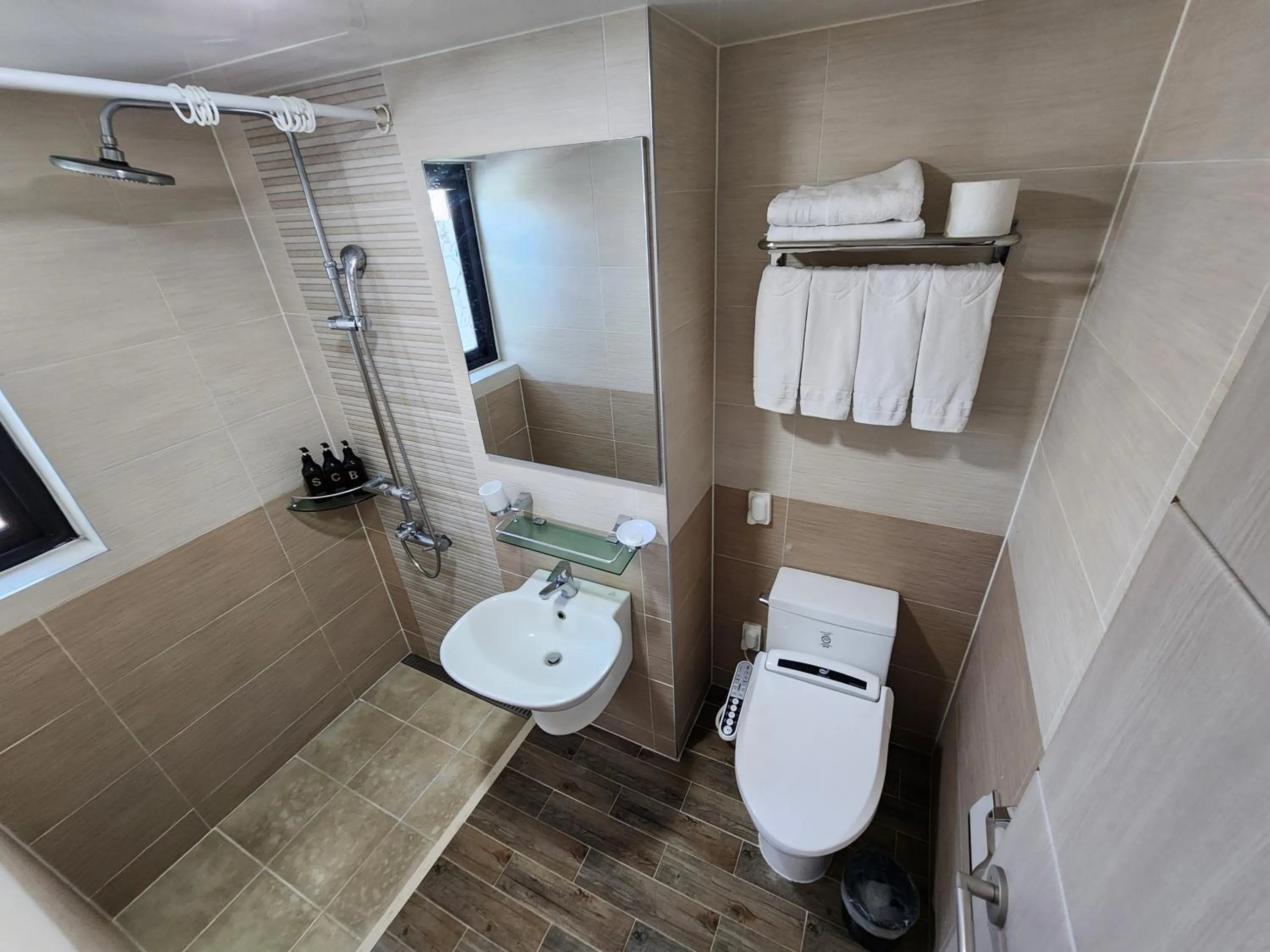 Toilet in Hotel Haema