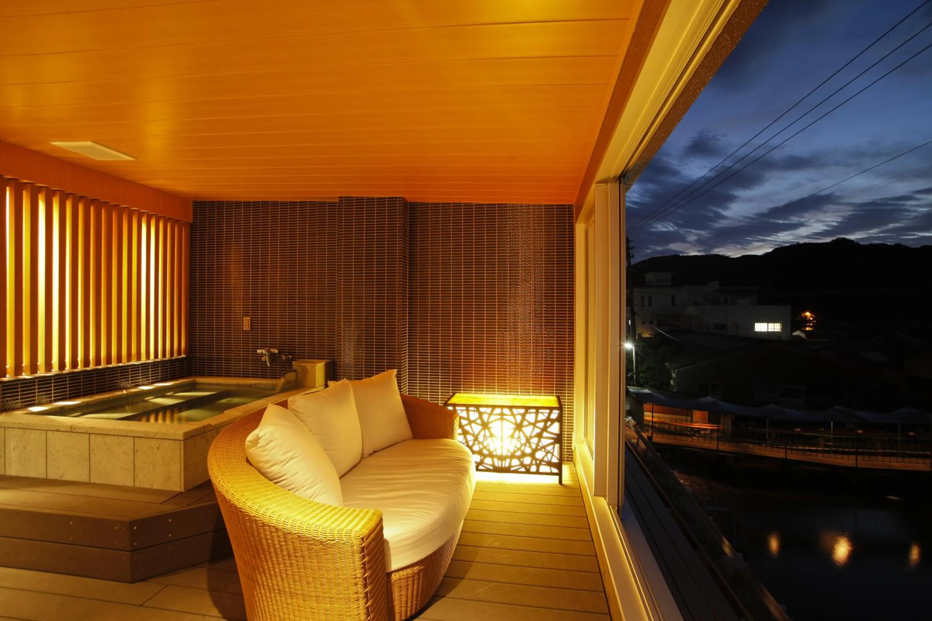 Night in Sun Urashima Yuki no Sato