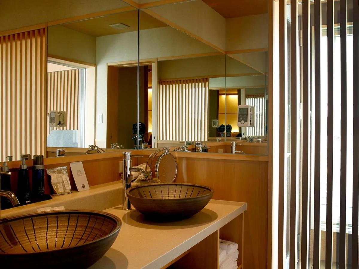 Bathroom in Sun Urashima Yuki no Sato