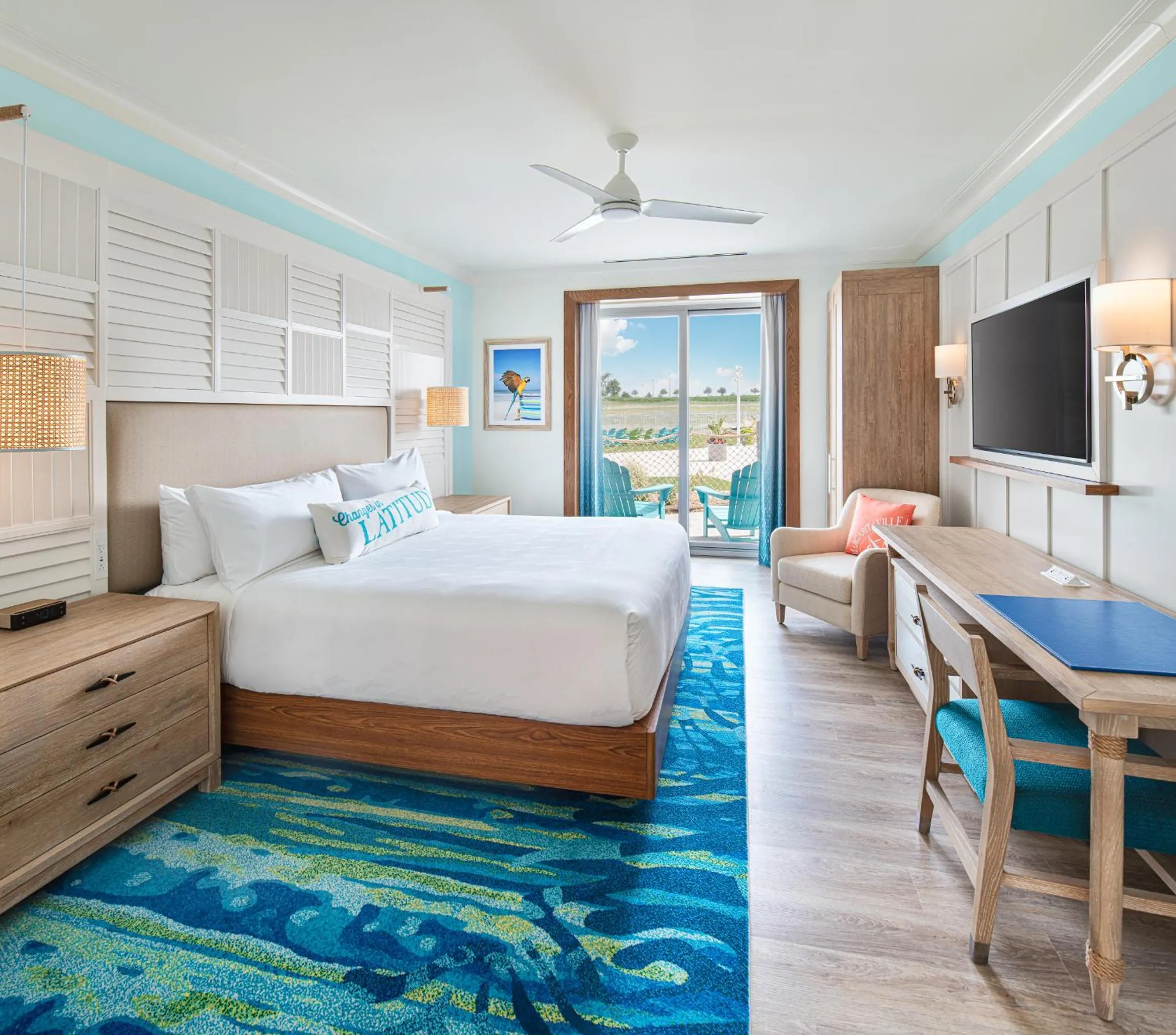 Patio, Bed in Margaritaville Hotel Kansas City