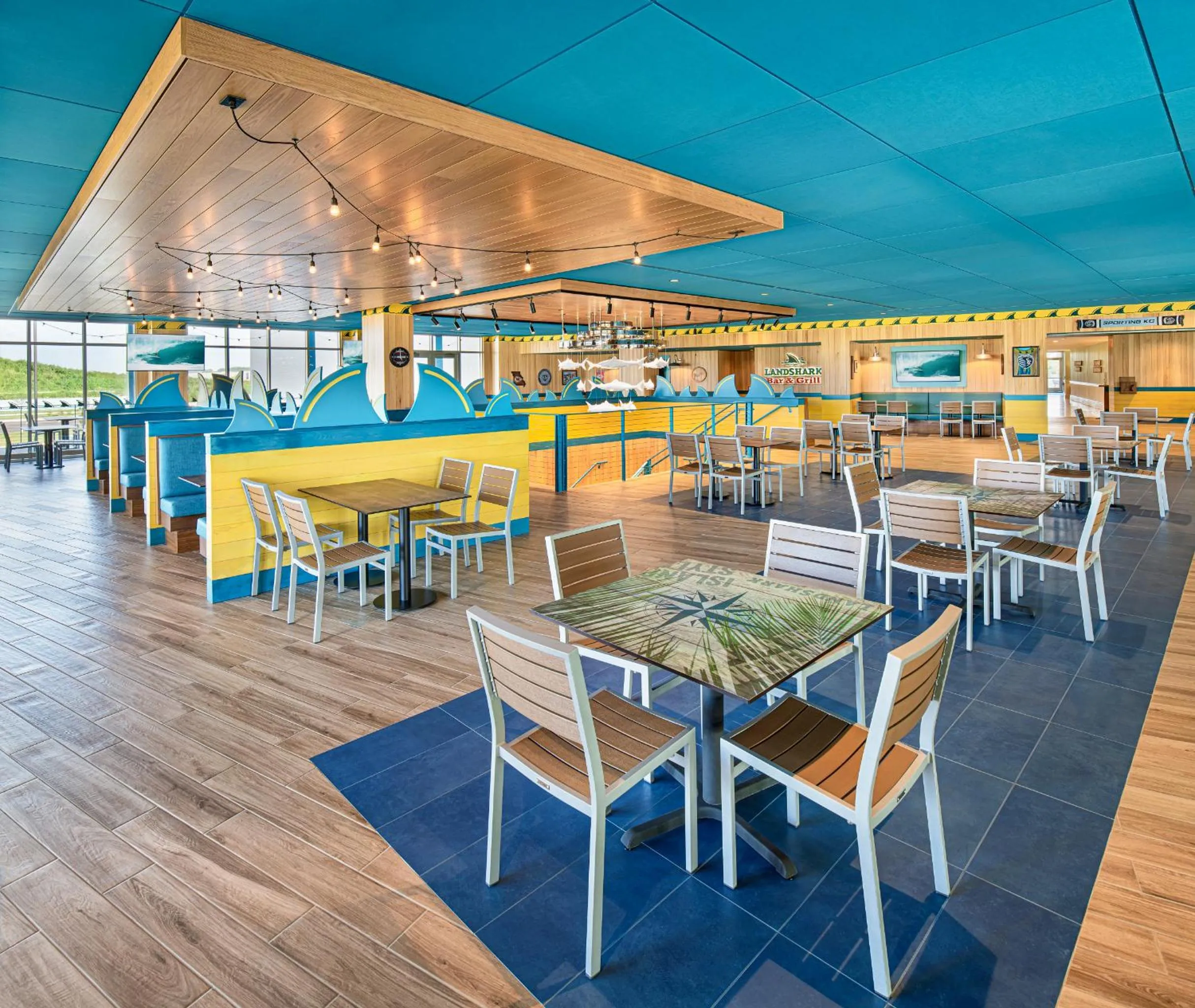Restaurant/places to eat in Margaritaville Hotel Kansas City