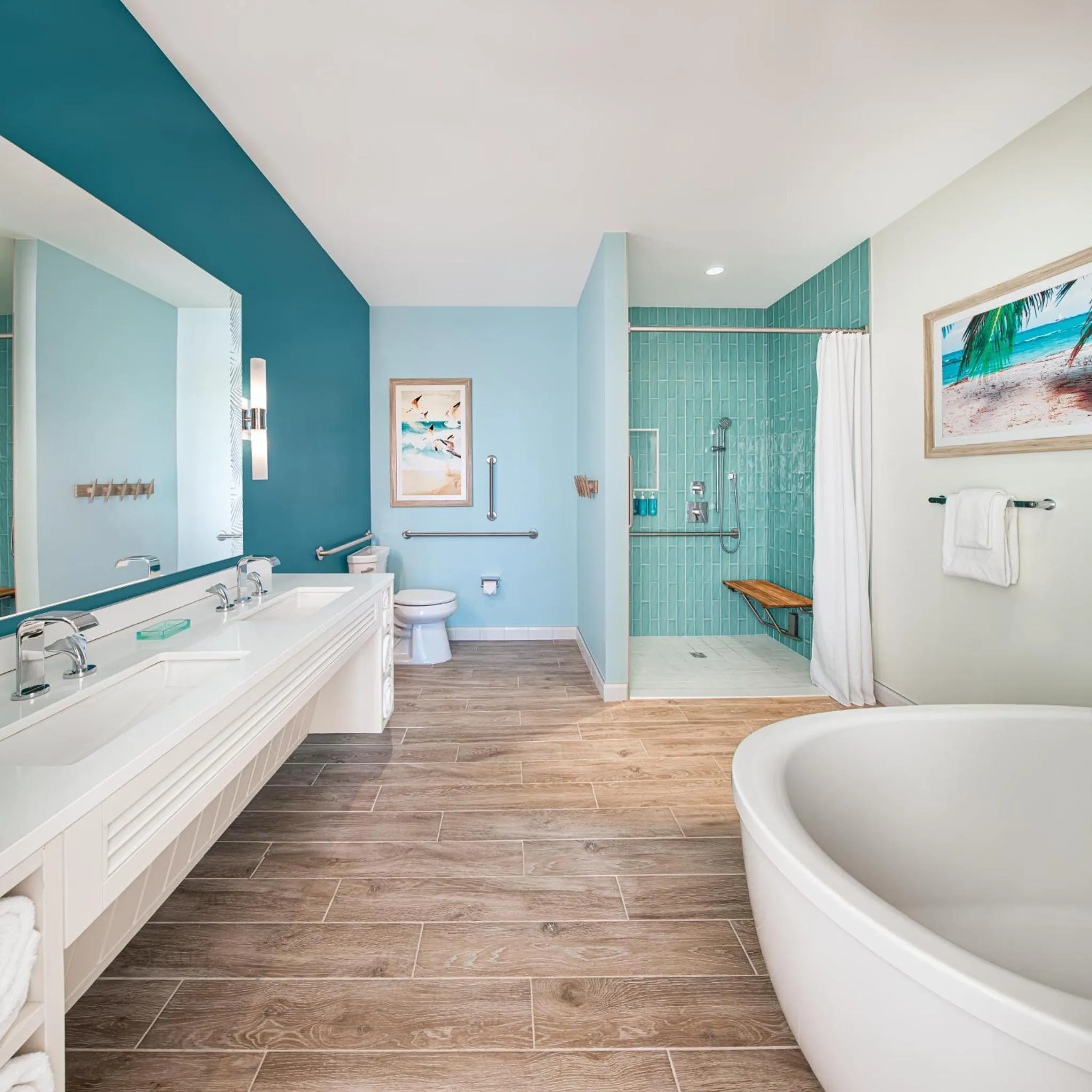 Shower in Margaritaville Hotel Kansas City