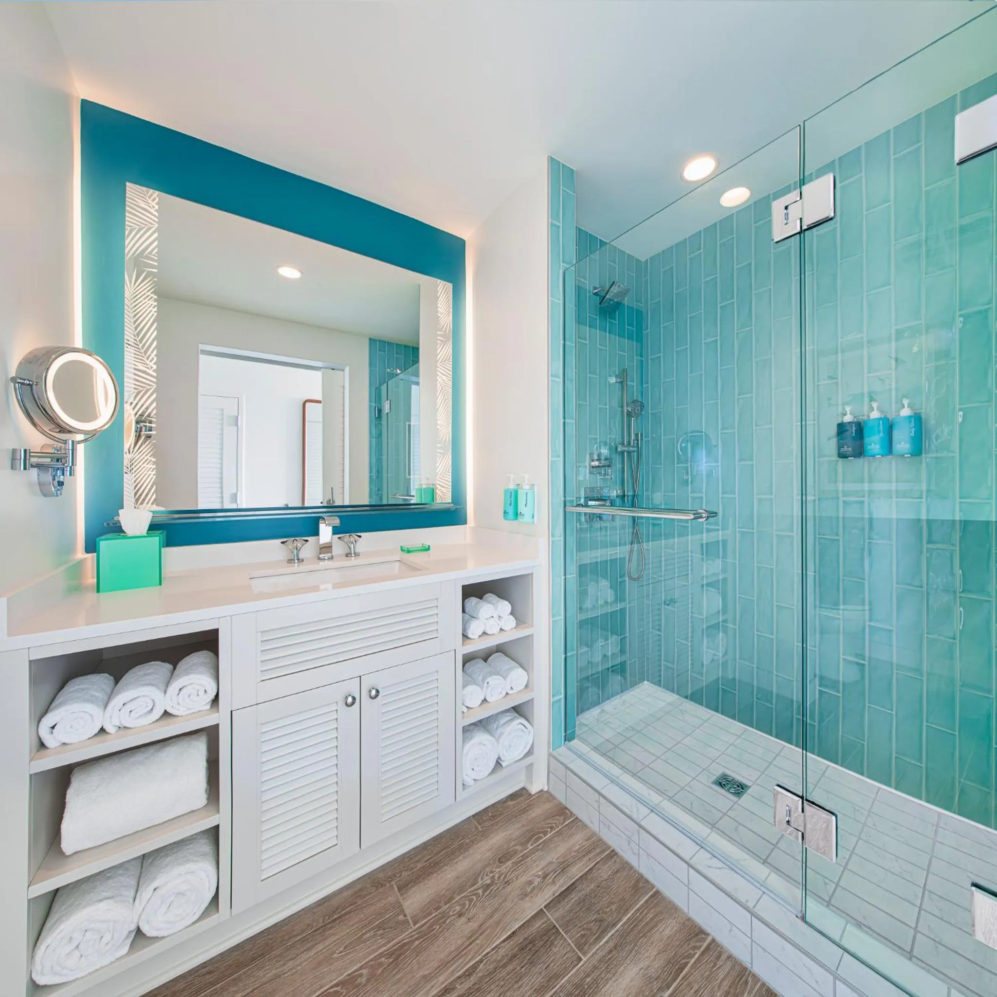 Shower in Margaritaville Hotel Kansas City