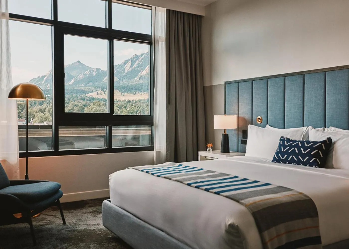 Bed in Limelight Boulder