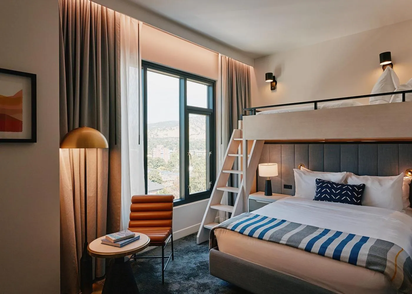 Bed in Limelight Boulder