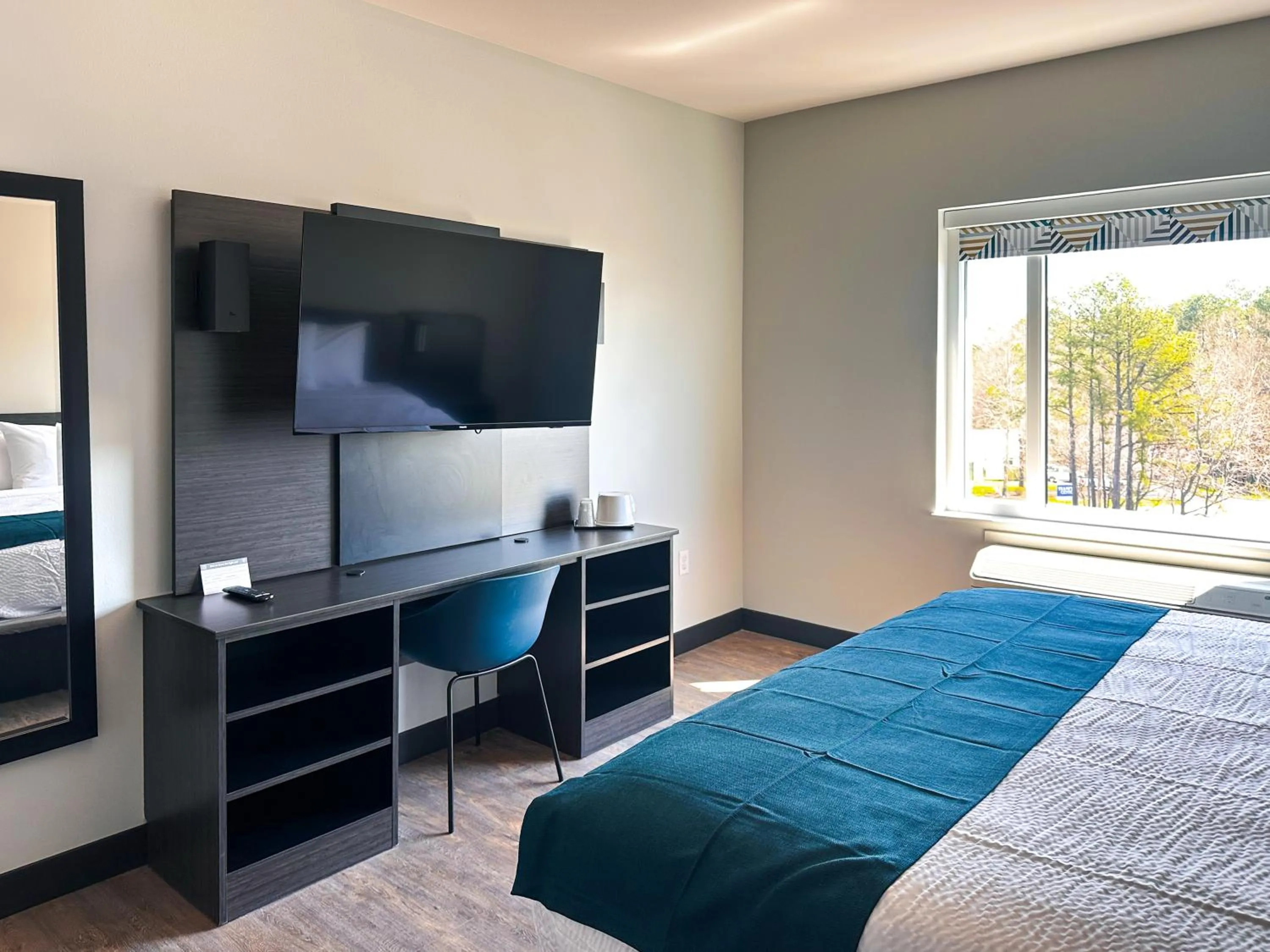 Bedroom, Bed in Studio 6 Richmond Airport