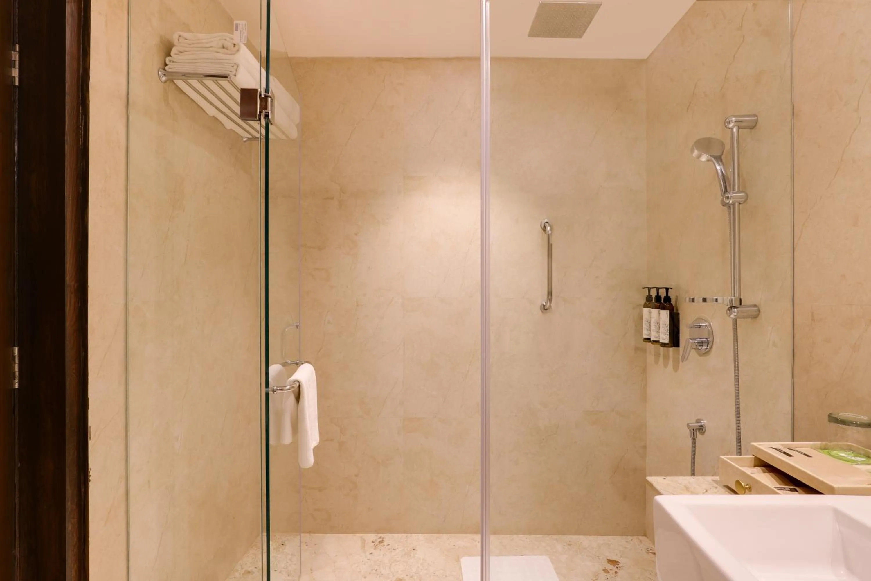 Shower in Saura Hotel, Agra - A Club Mahindra Associate