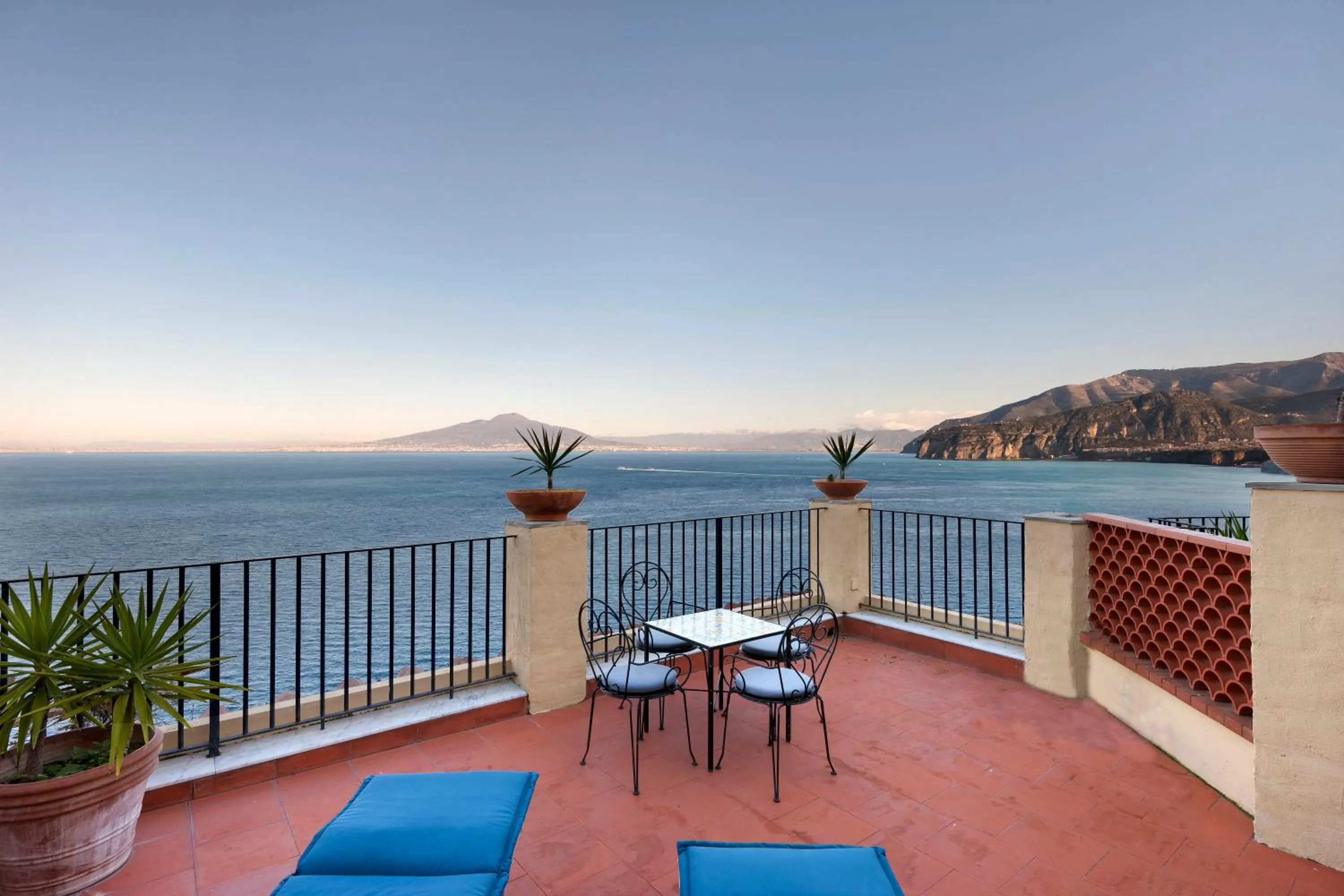 Natural landscape in Hotel La Tonnarella