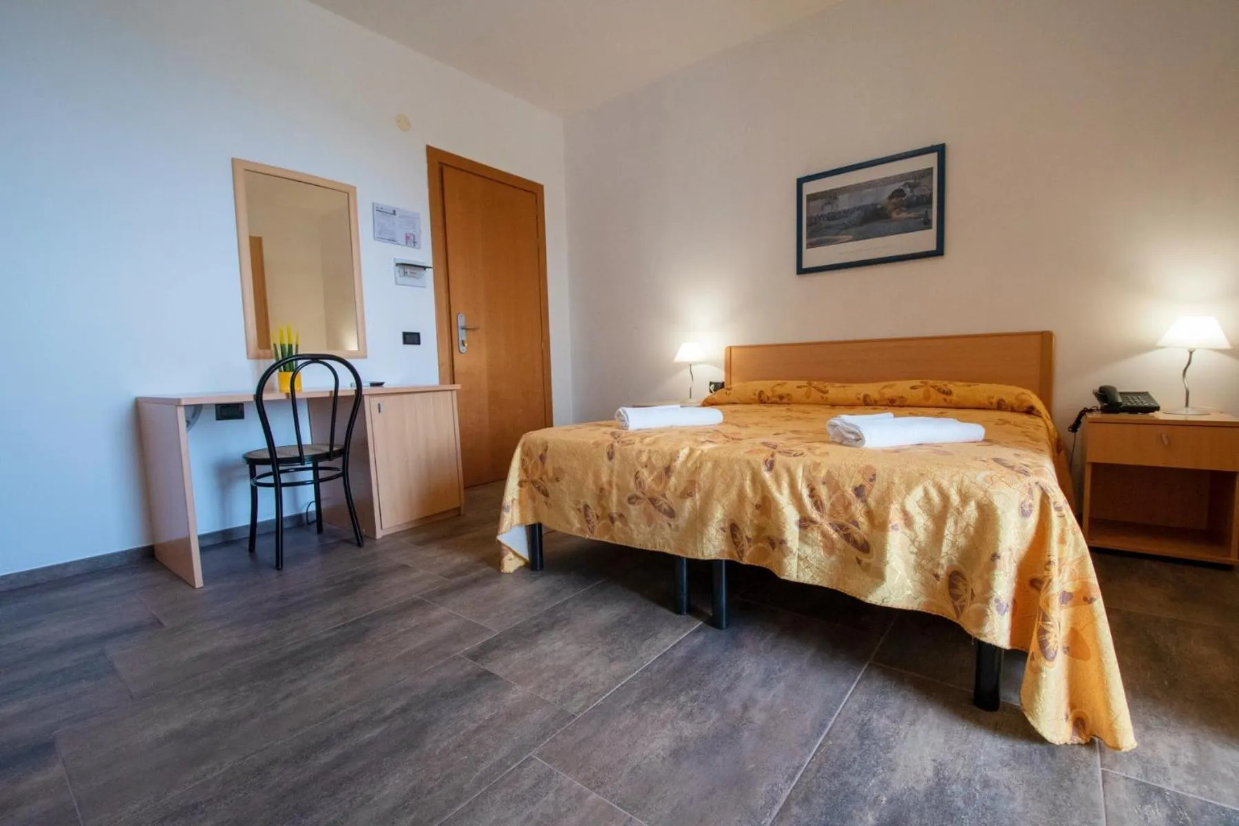 Bedroom, Bed in Hotel Club Bellavista