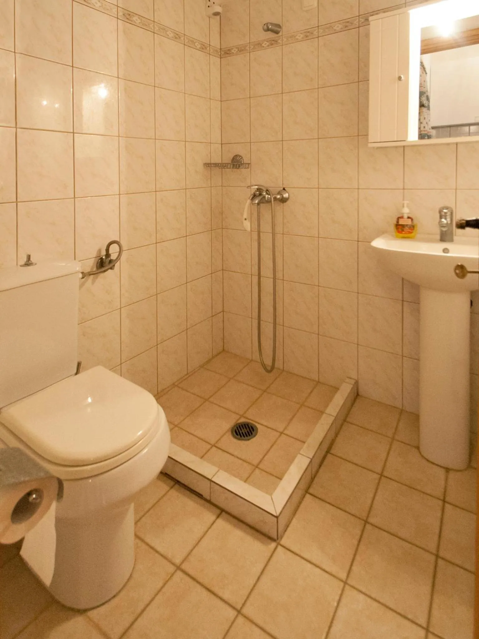 Bathroom in LAURA Skiathos